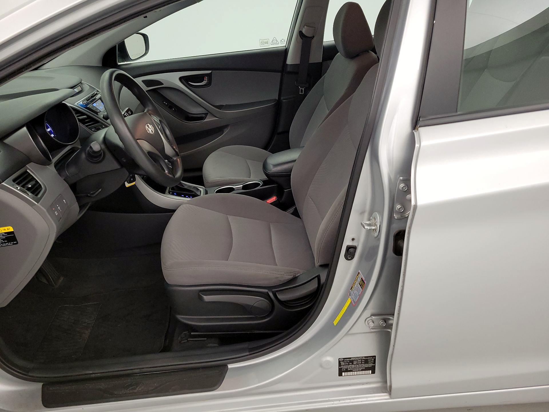 Thumbnail: 2014 Hyundai Elantra - 11