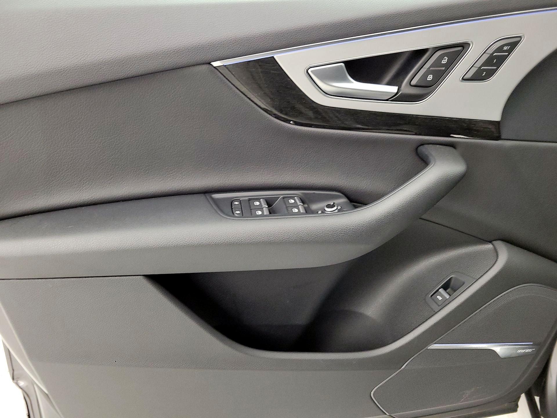 Thumbnail: 2019 Audi Q7 - 12