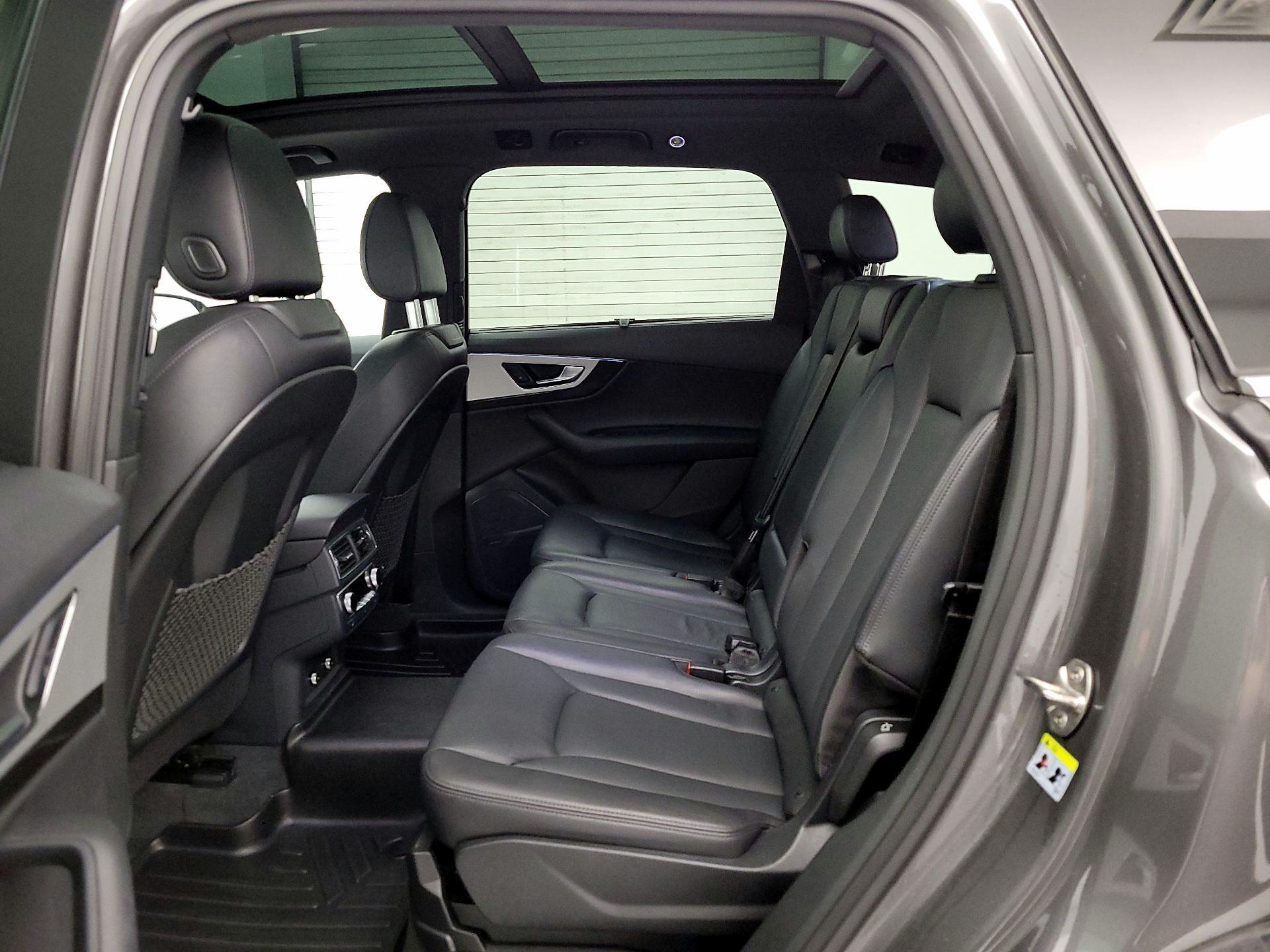 Thumbnail: 2019 Audi Q7 - 20