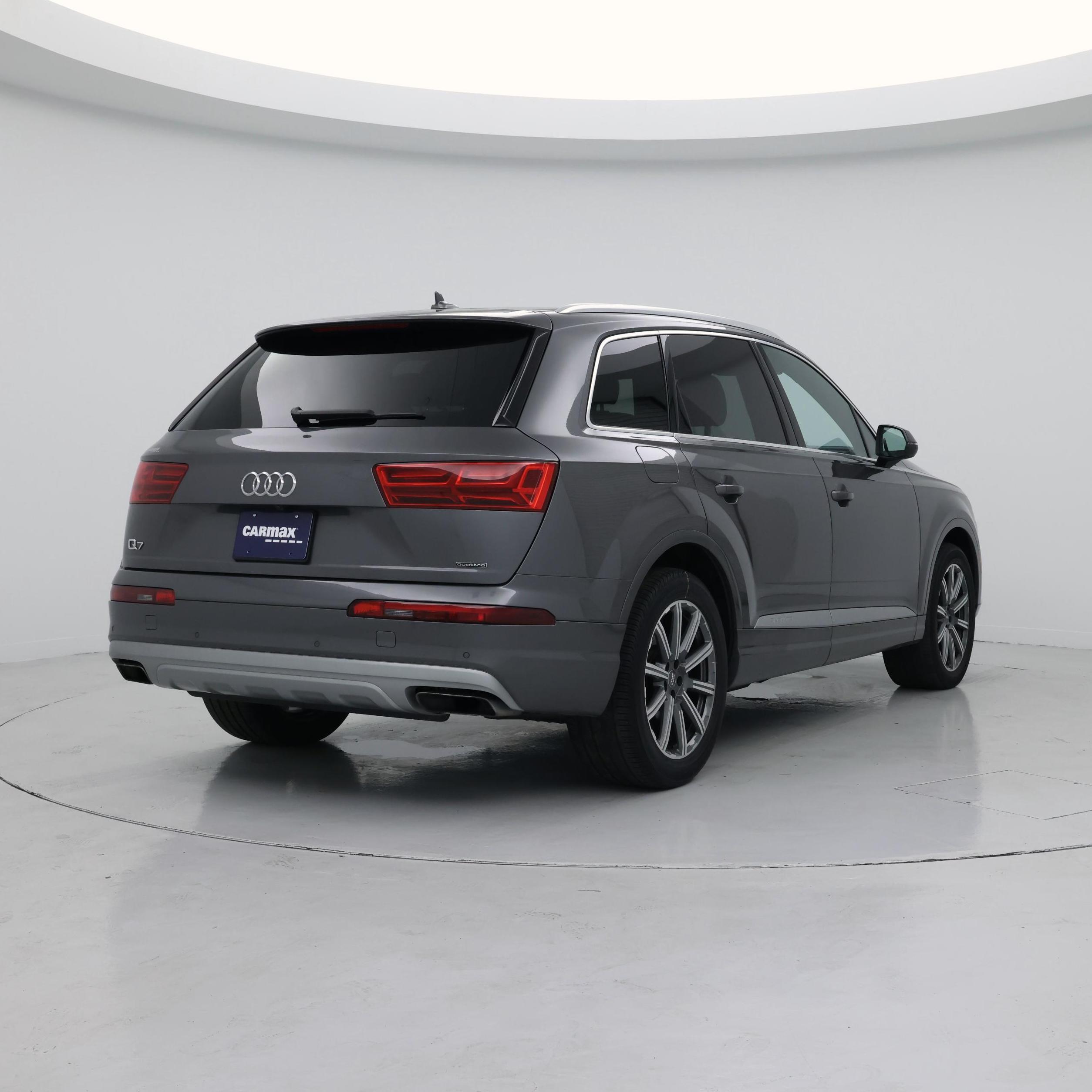 Thumbnail: 2019 Audi Q7 - 8