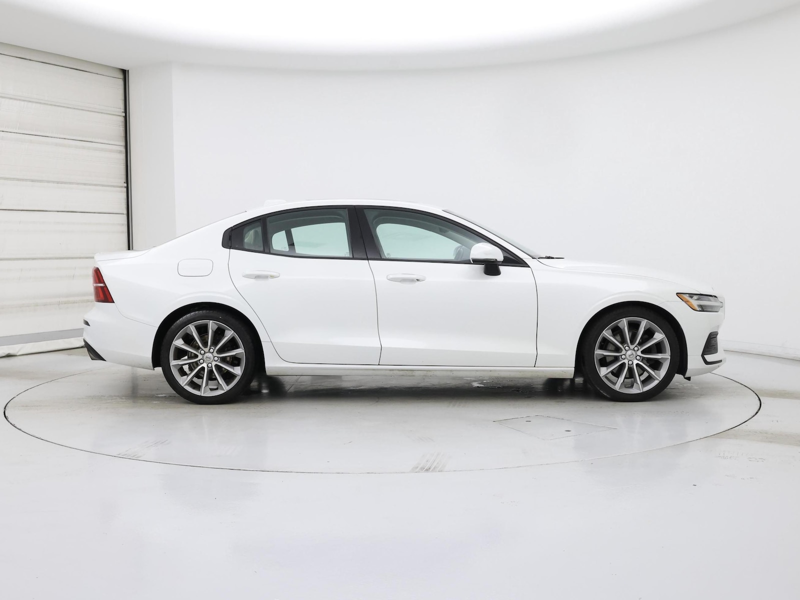 2020 Volvo S60 Momentum - Photo 8
