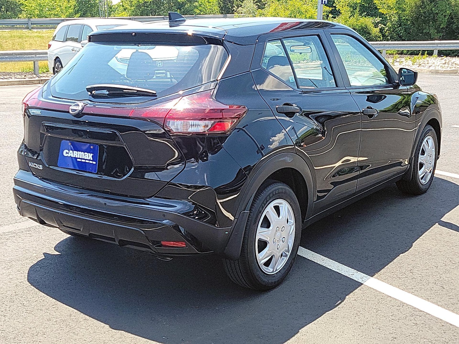2023 Nissan Kicks S - Photo 6
