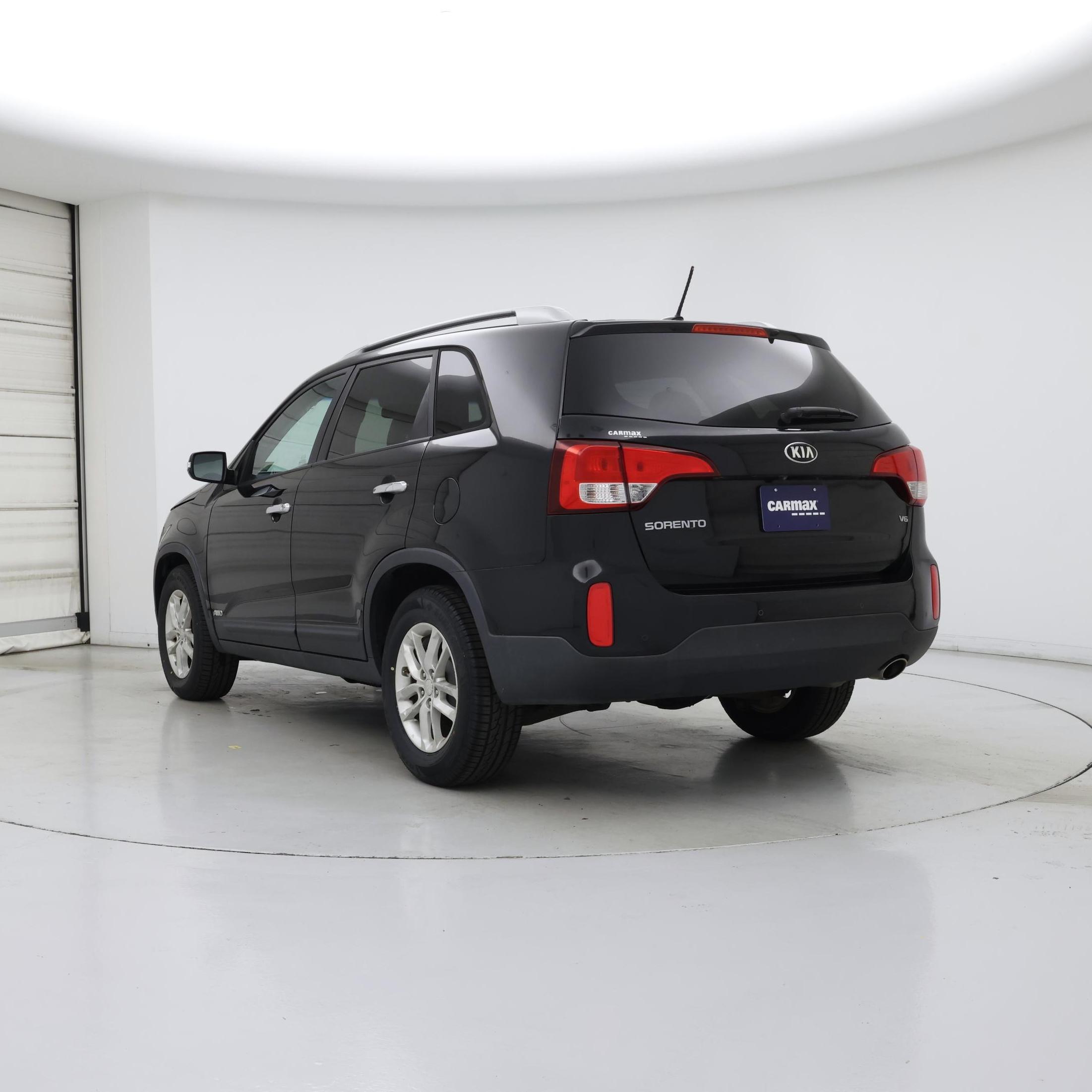 Thumbnail: 2015 Kia Sorento - 2