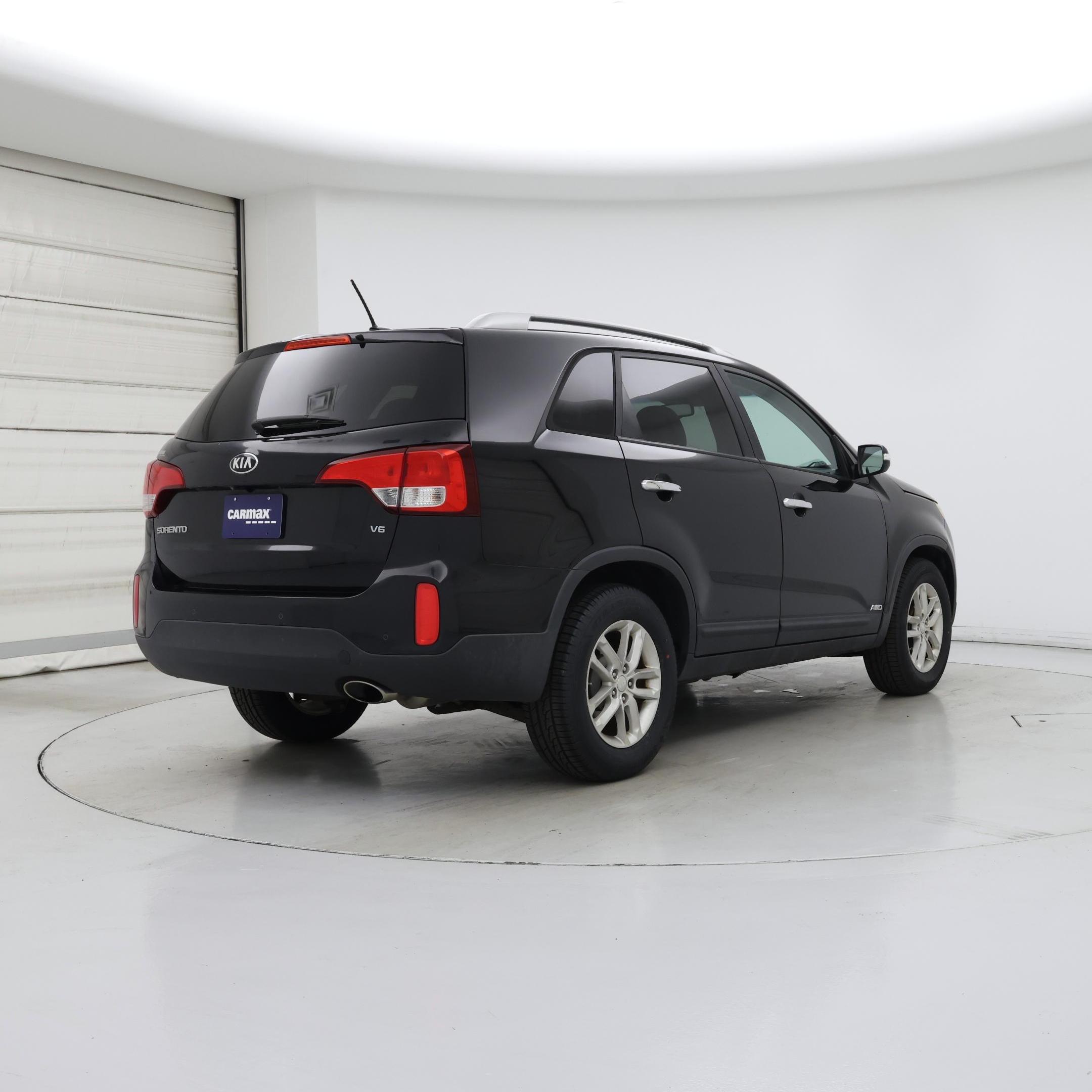 Thumbnail: 2015 Kia Sorento - 8