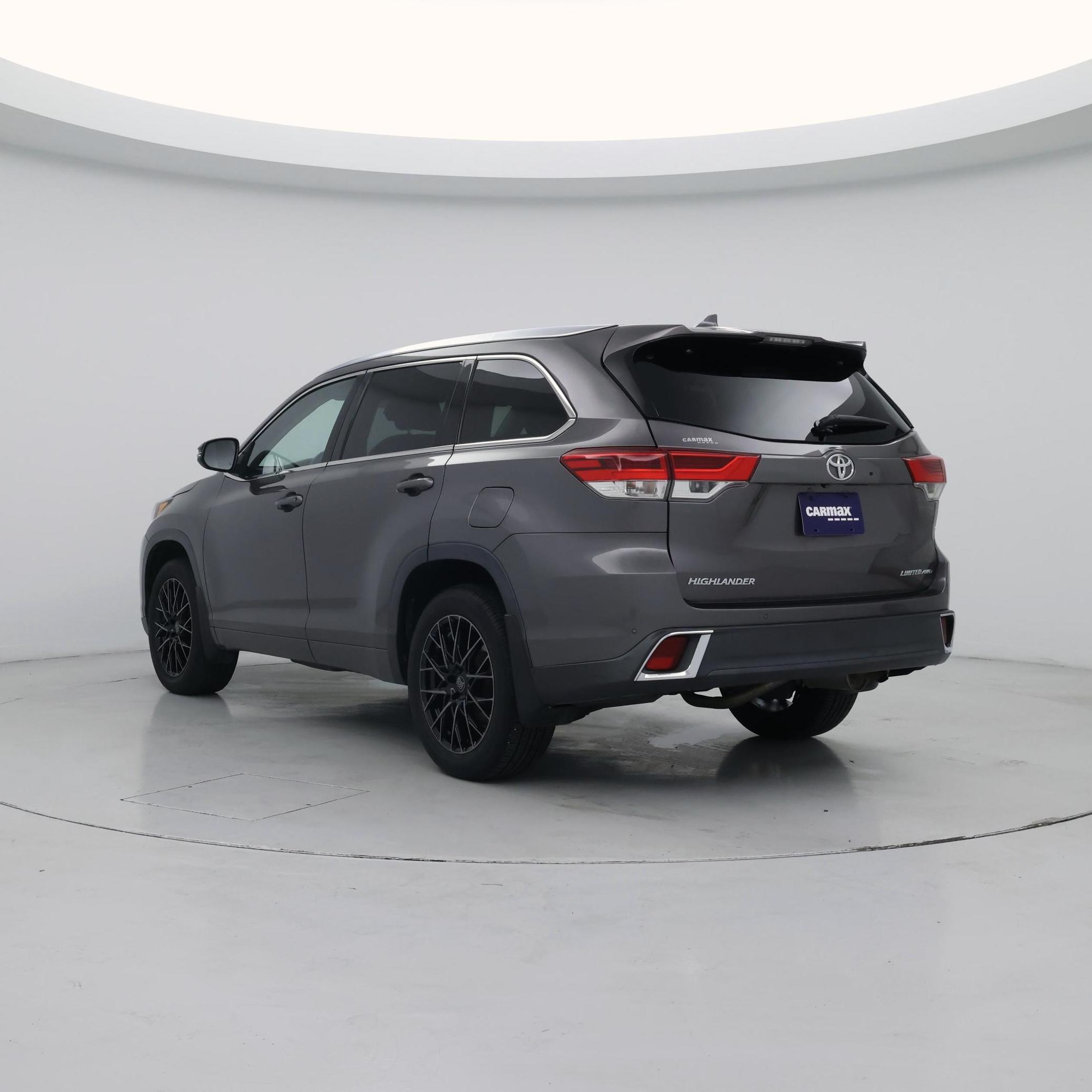 Thumbnail: 2018 Toyota Highlander - 2