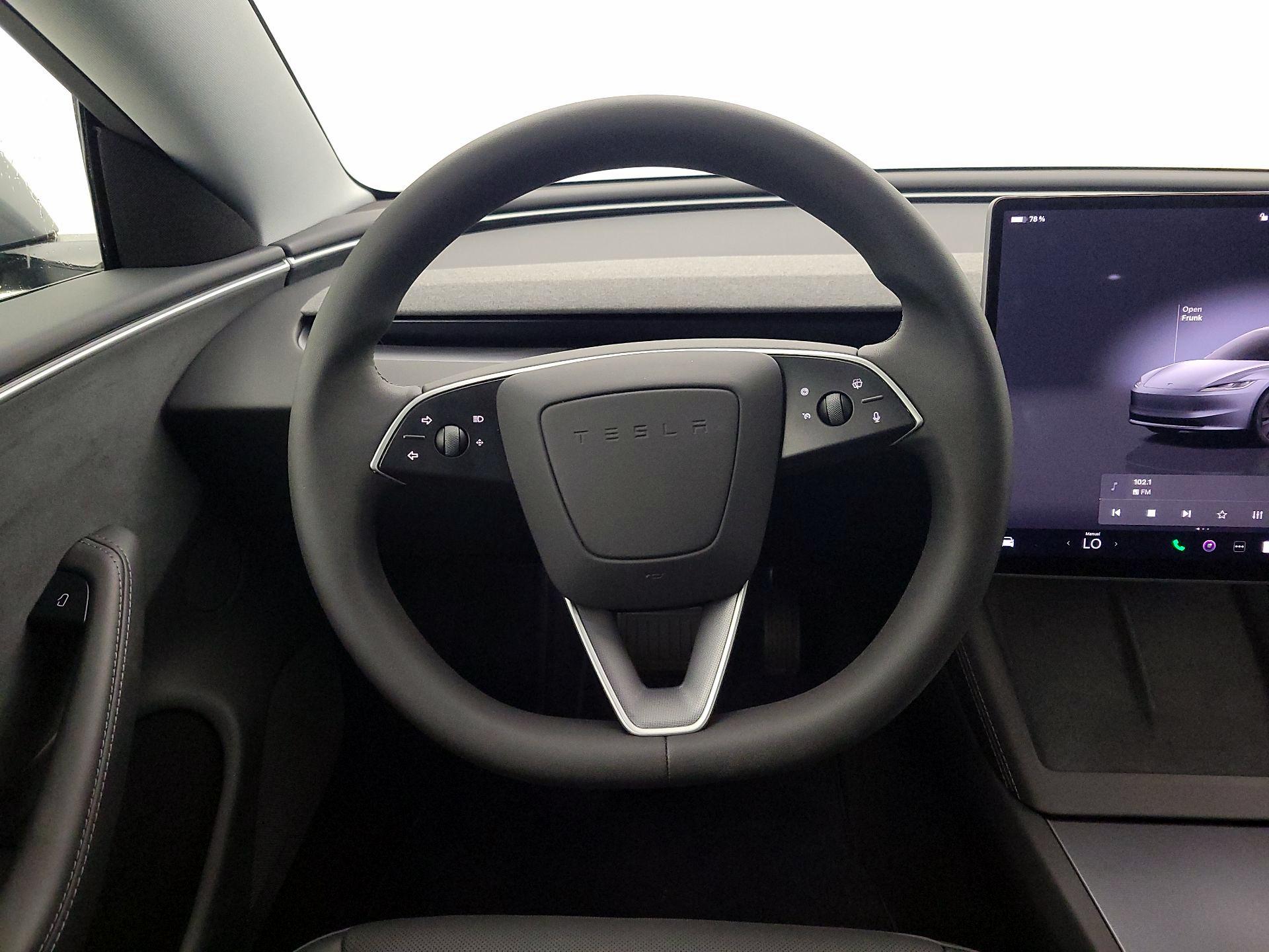 Thumbnail: 2025 Tesla Model 3 - 10