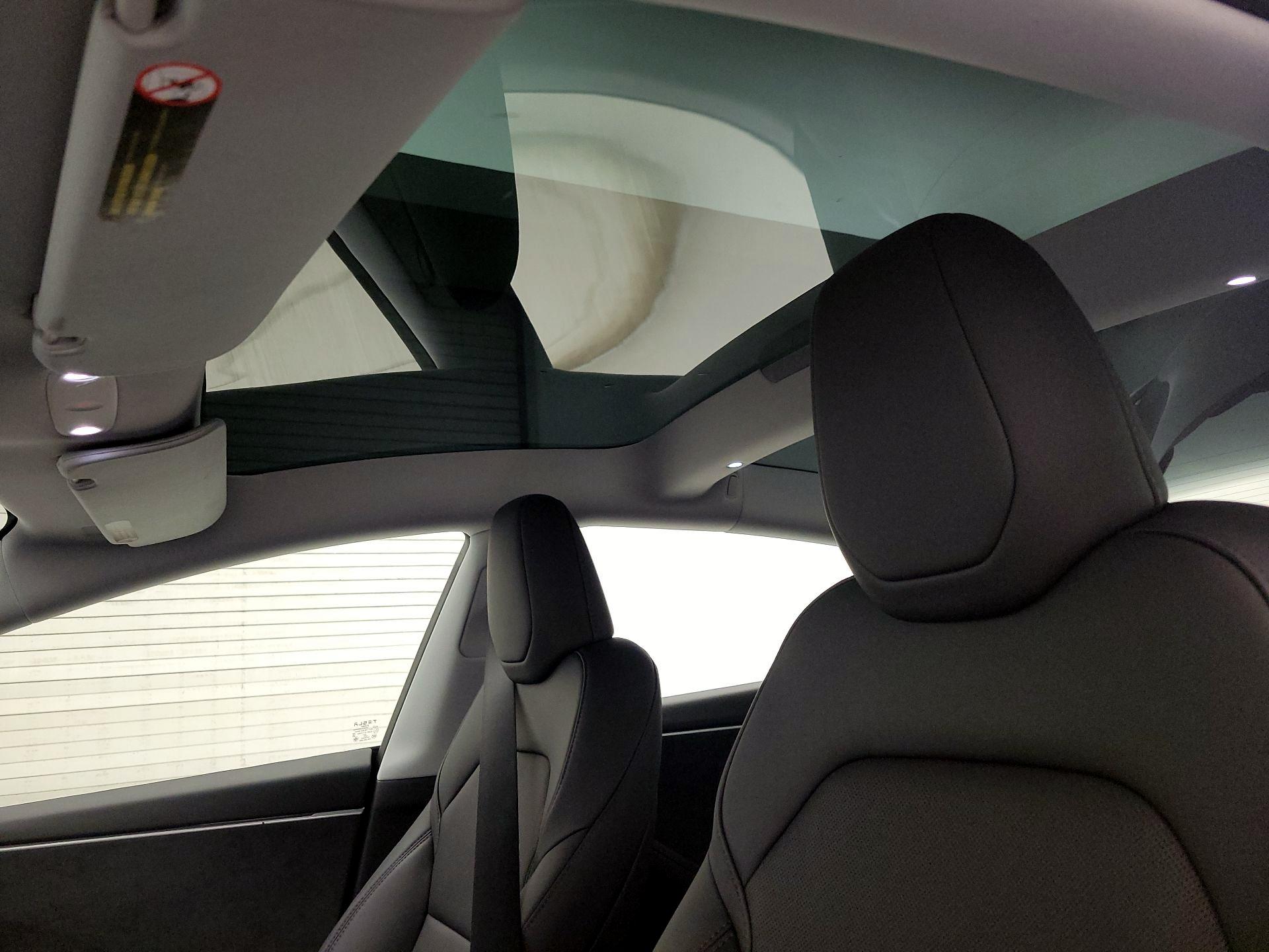 Thumbnail: 2025 Tesla Model 3 - 18