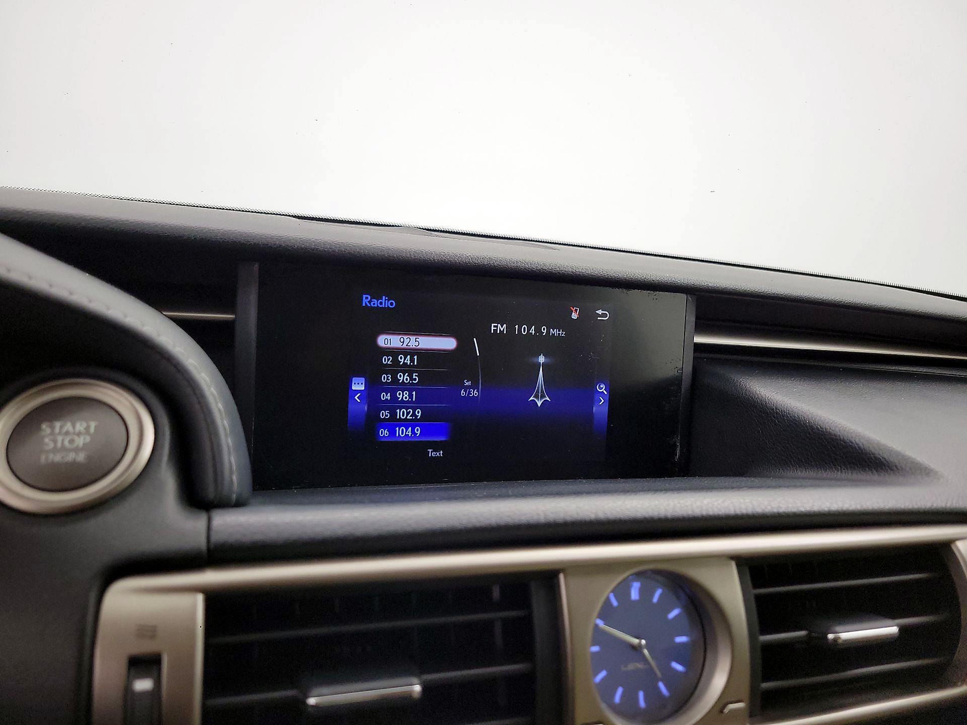 Thumbnail: 2016 Lexus IS - 15