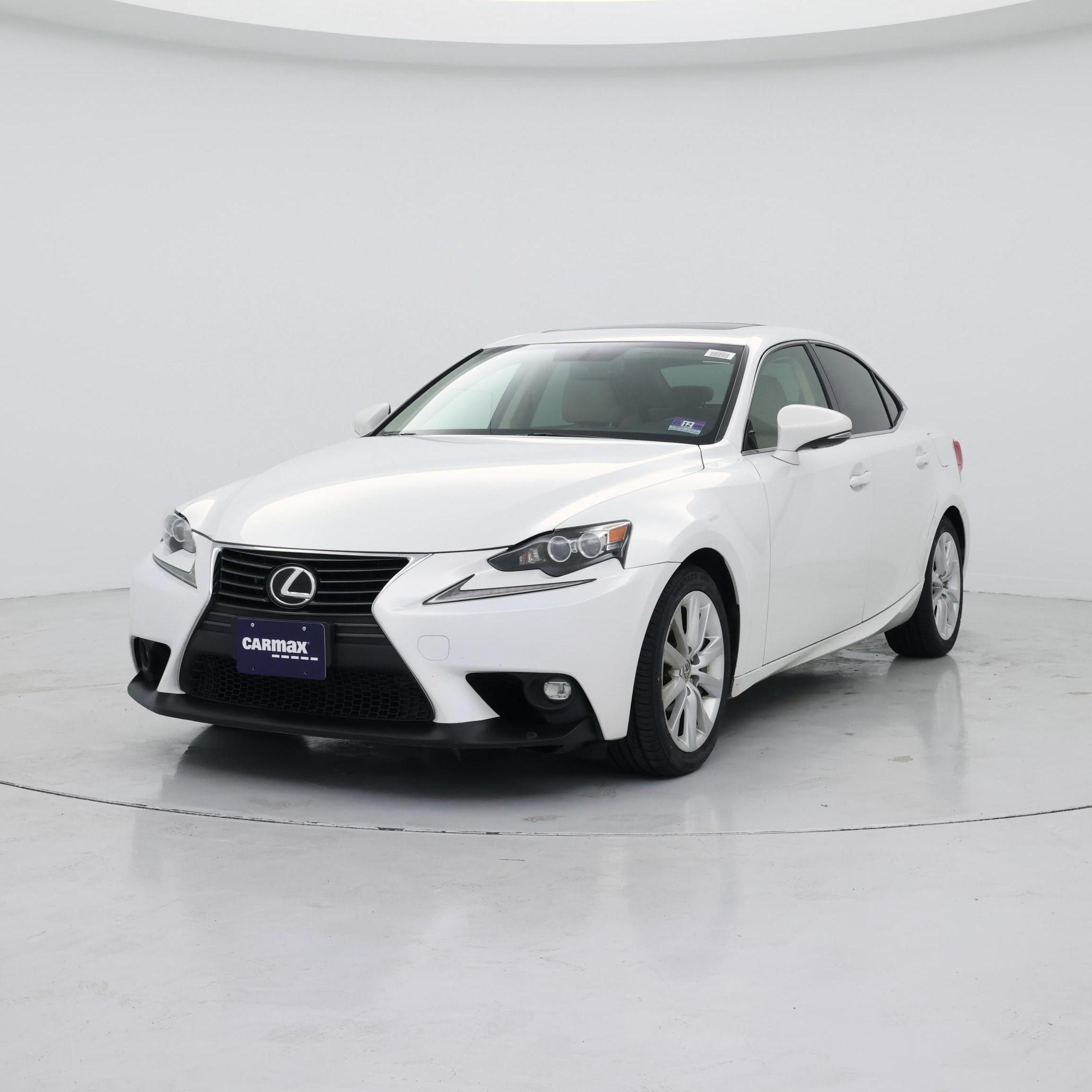 Thumbnail: 2016 Lexus IS - 4