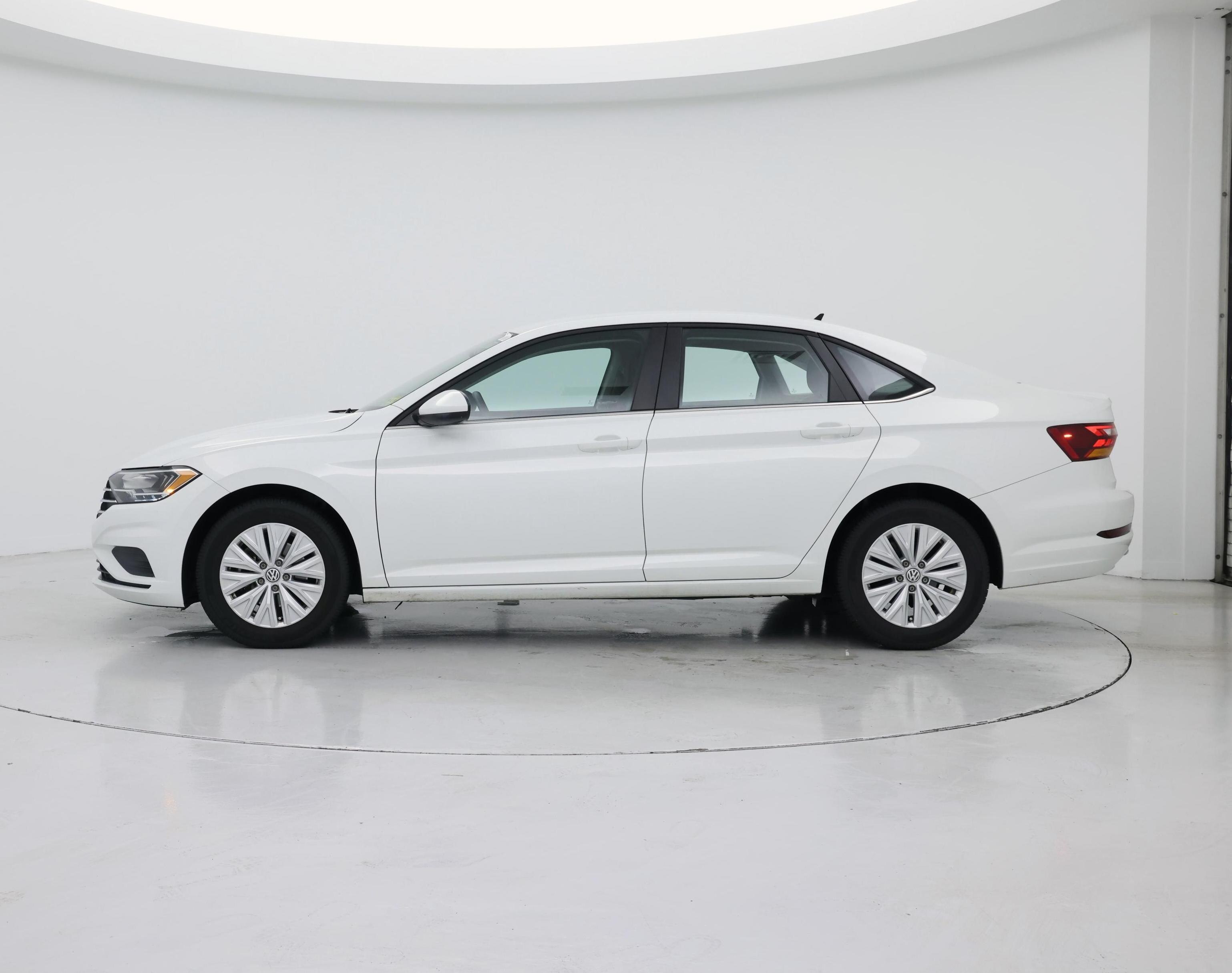 Thumbnail: 2019 Volkswagen Jetta - 3