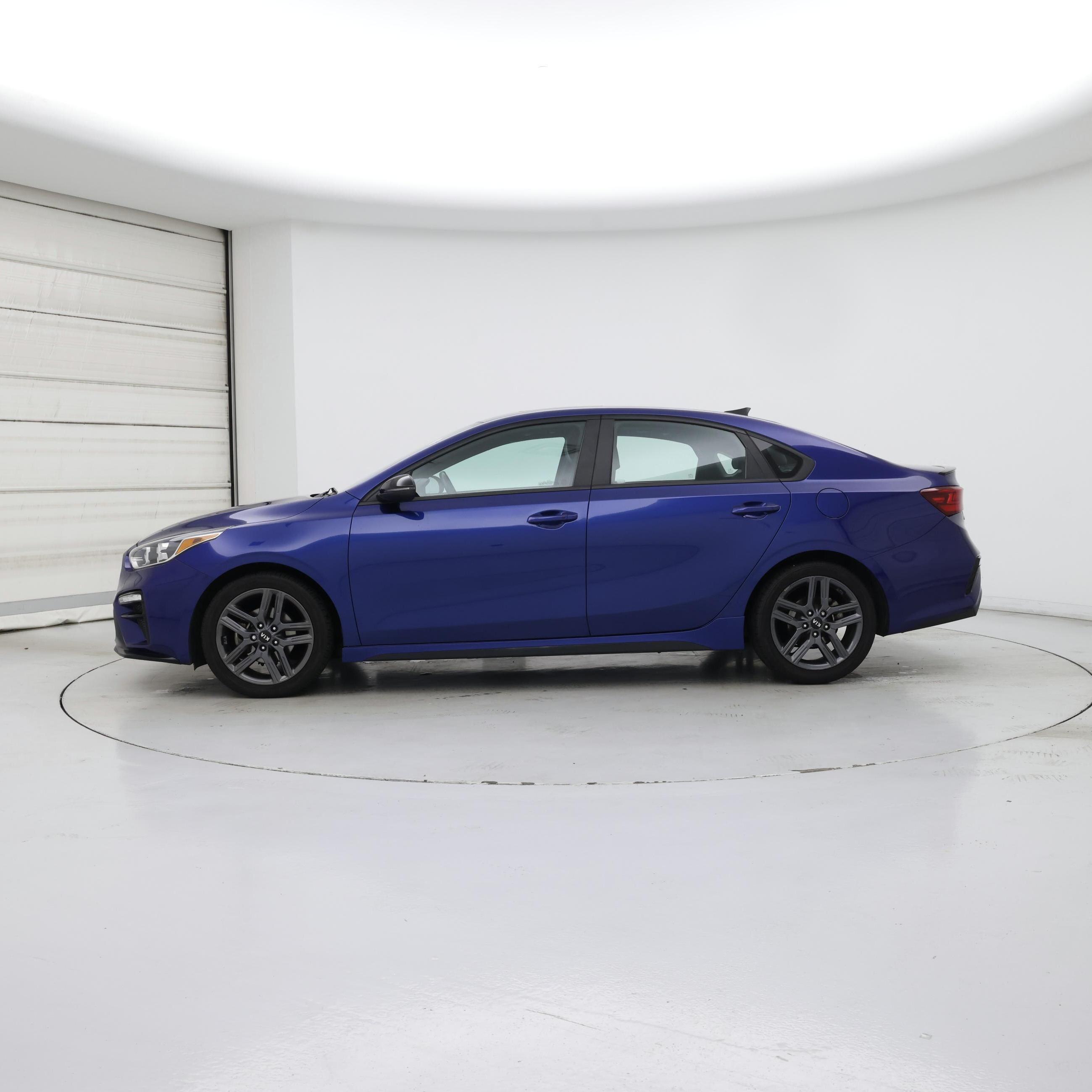 Thumbnail: 2021 Kia Forte - 3