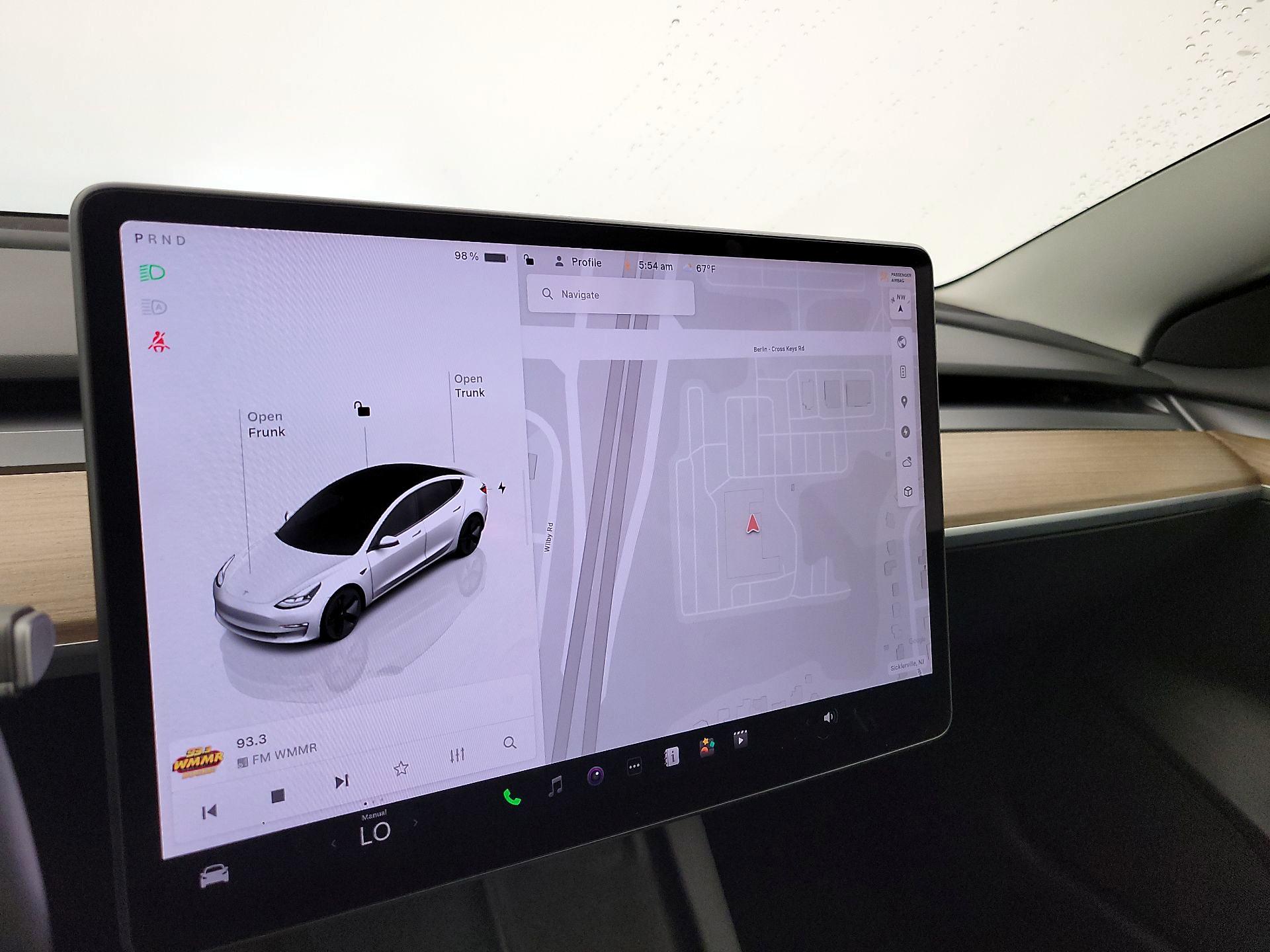 Thumbnail: 2023 Tesla Model 3 - 13