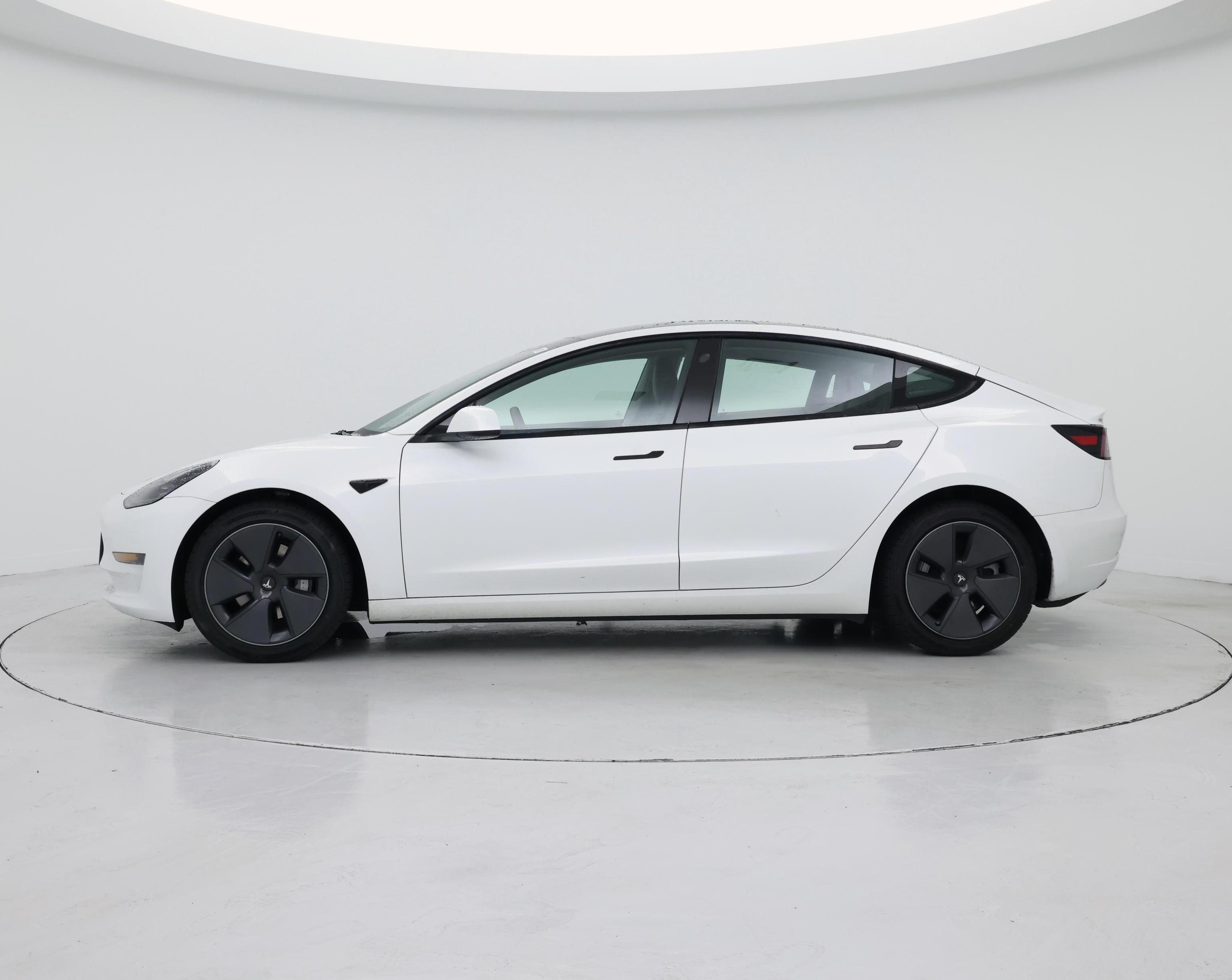 Thumbnail: 2023 Tesla Model 3 - 3