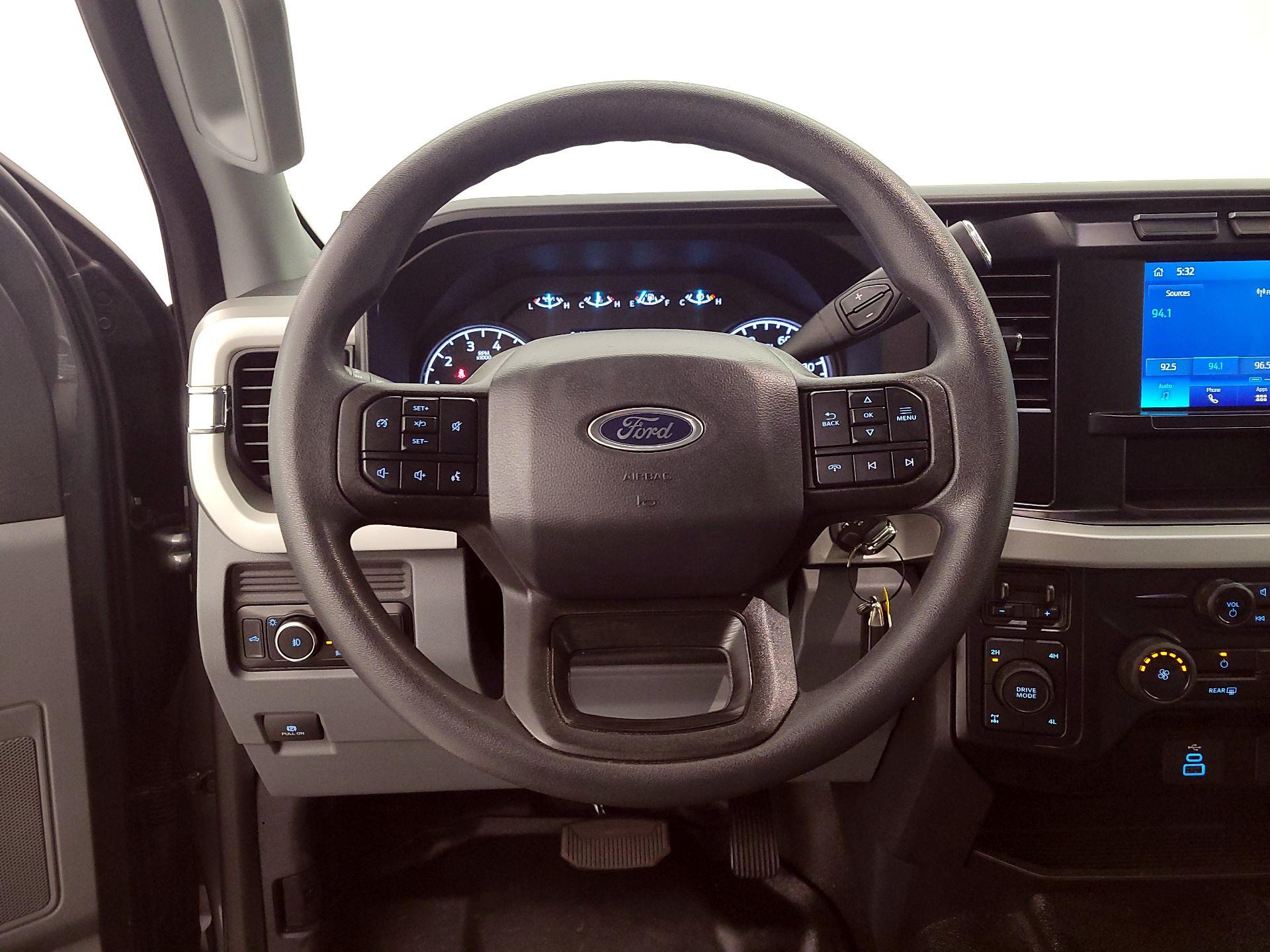 Thumbnail: 2024 Ford F-250 - 10