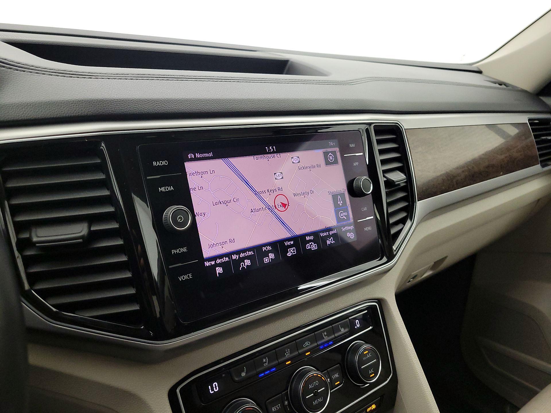 Thumbnail: 2018 Volkswagen Atlas - 14