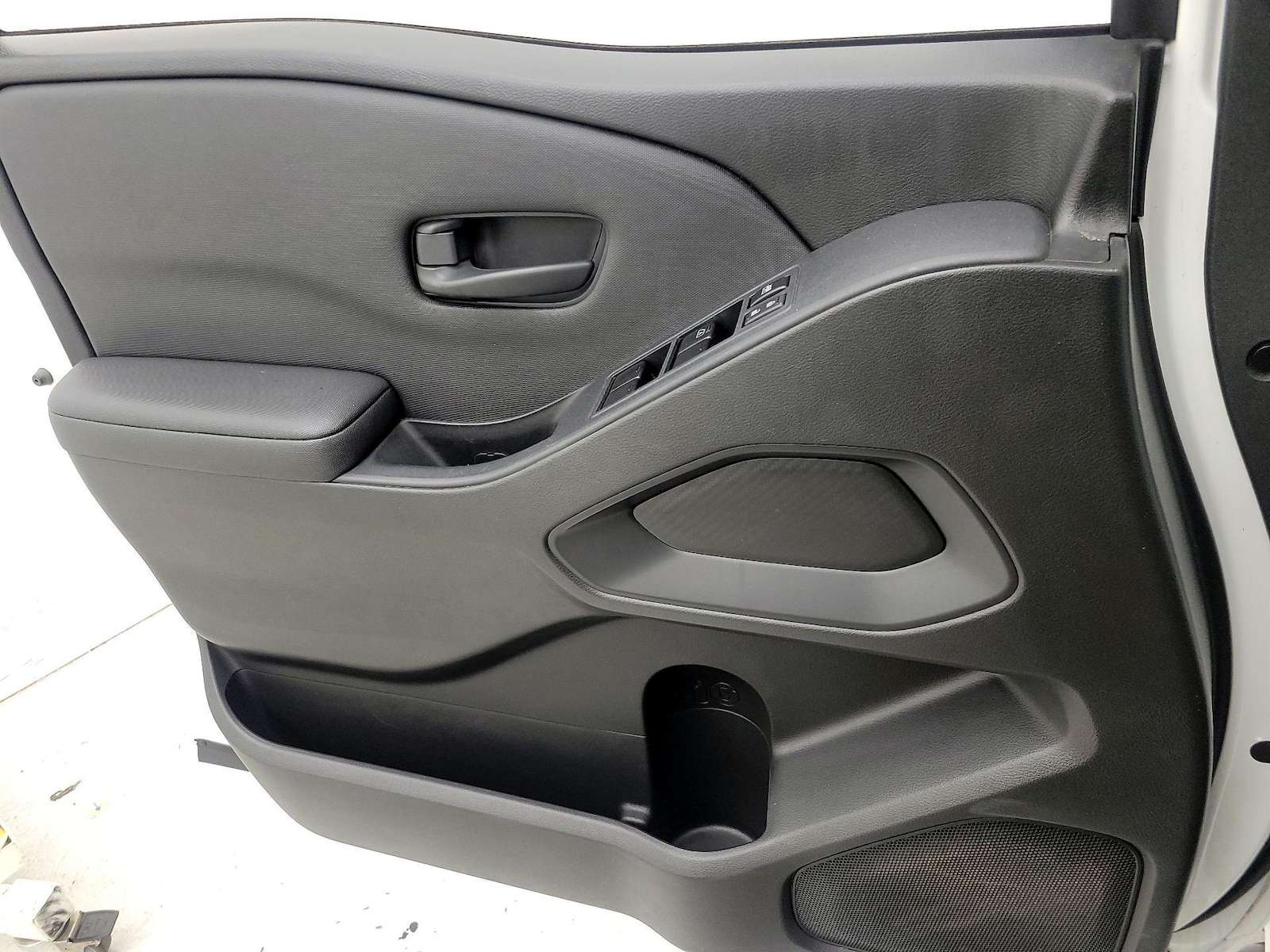 2022 Nissan Frontier S - Photo 13