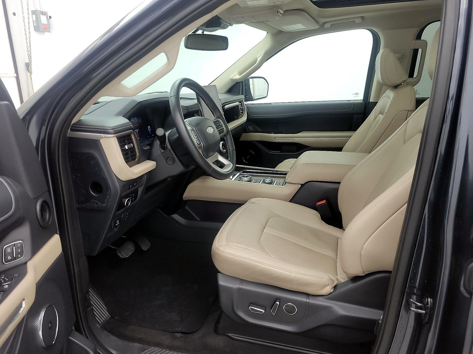 Thumbnail: 2024 Ford Expedition - 11