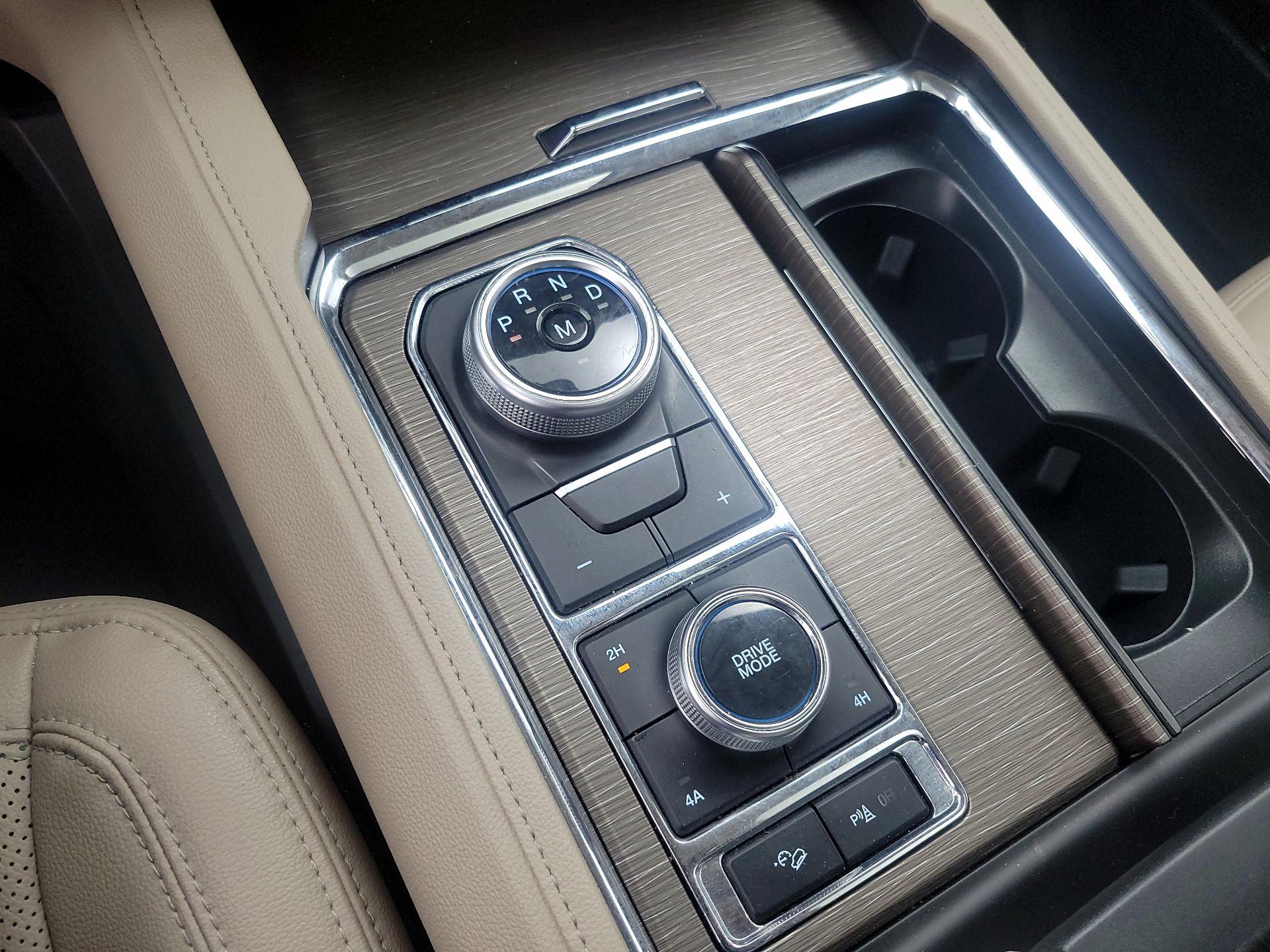 Thumbnail: 2024 Ford Expedition - 18