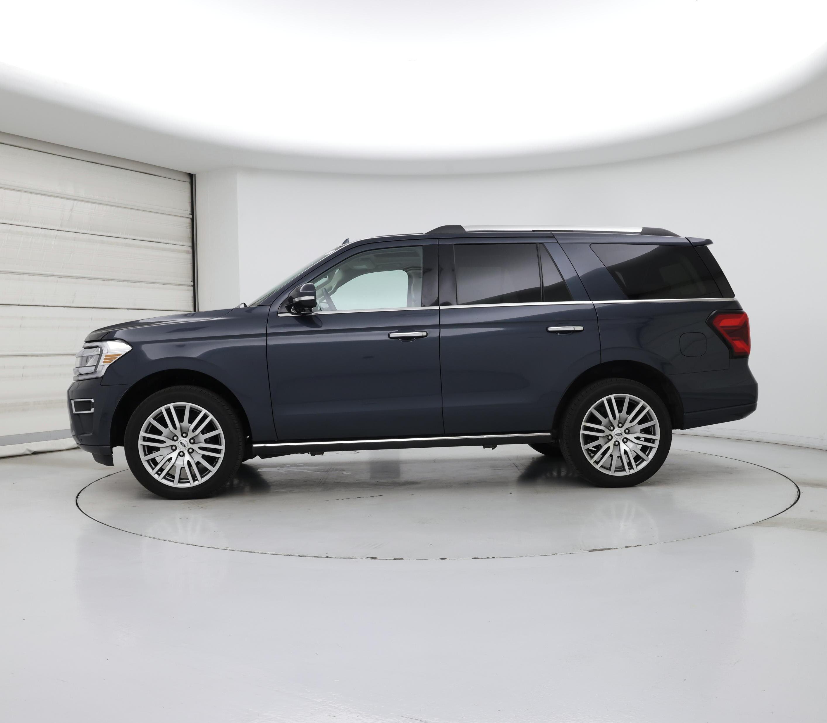 Thumbnail: 2024 Ford Expedition - 3