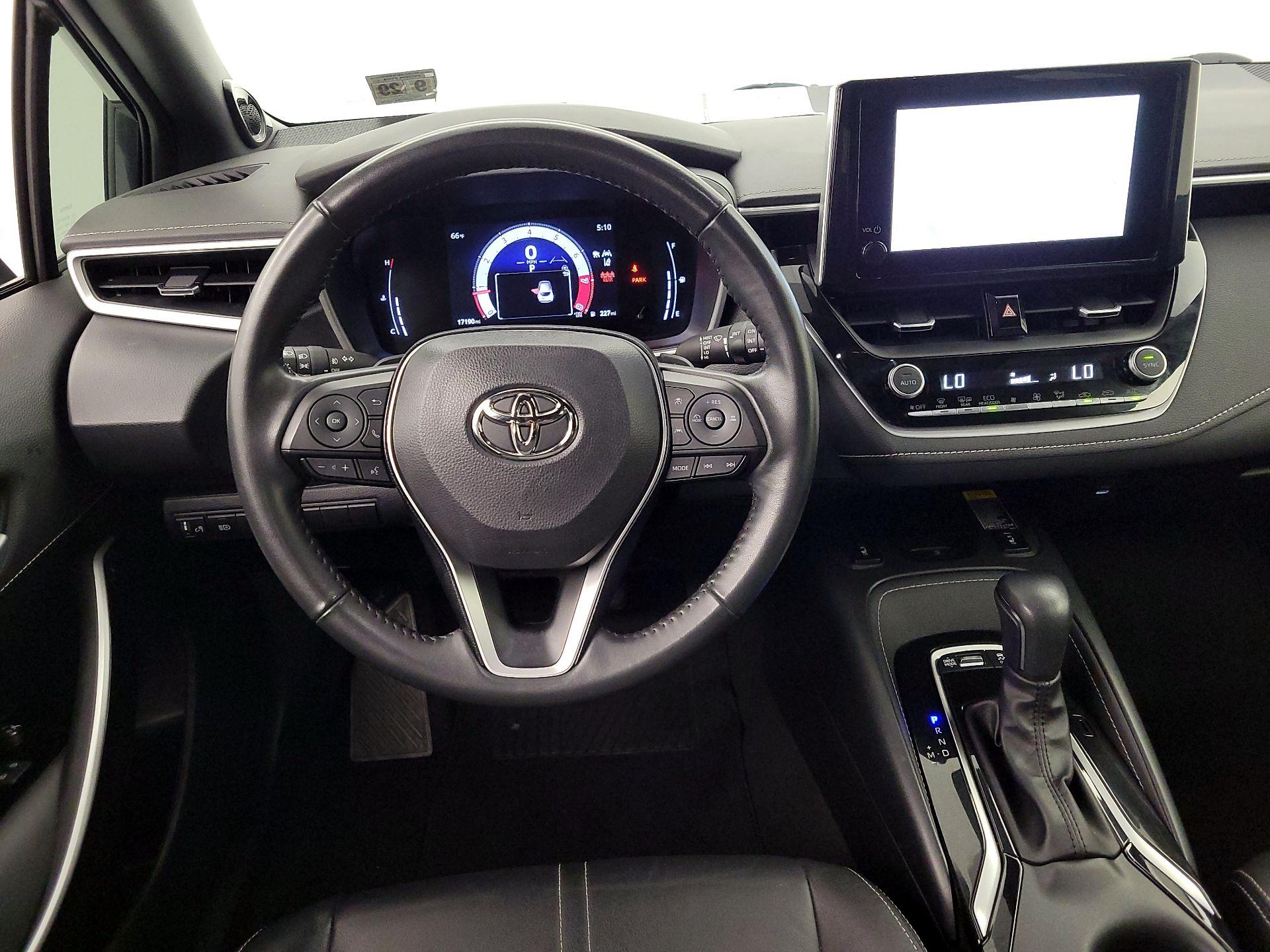 Thumbnail: 2025 Toyota Corolla - 10