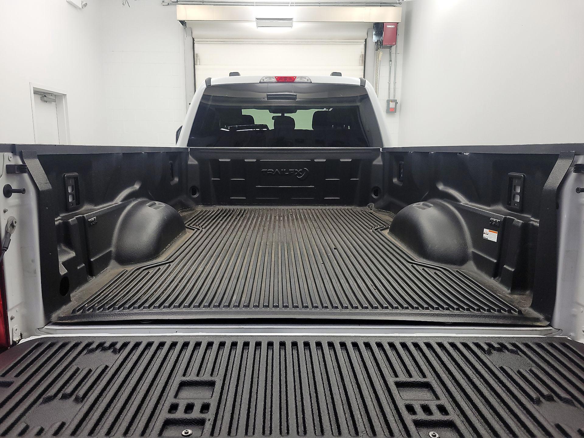 Thumbnail: 2025 Ford F-250 - 20