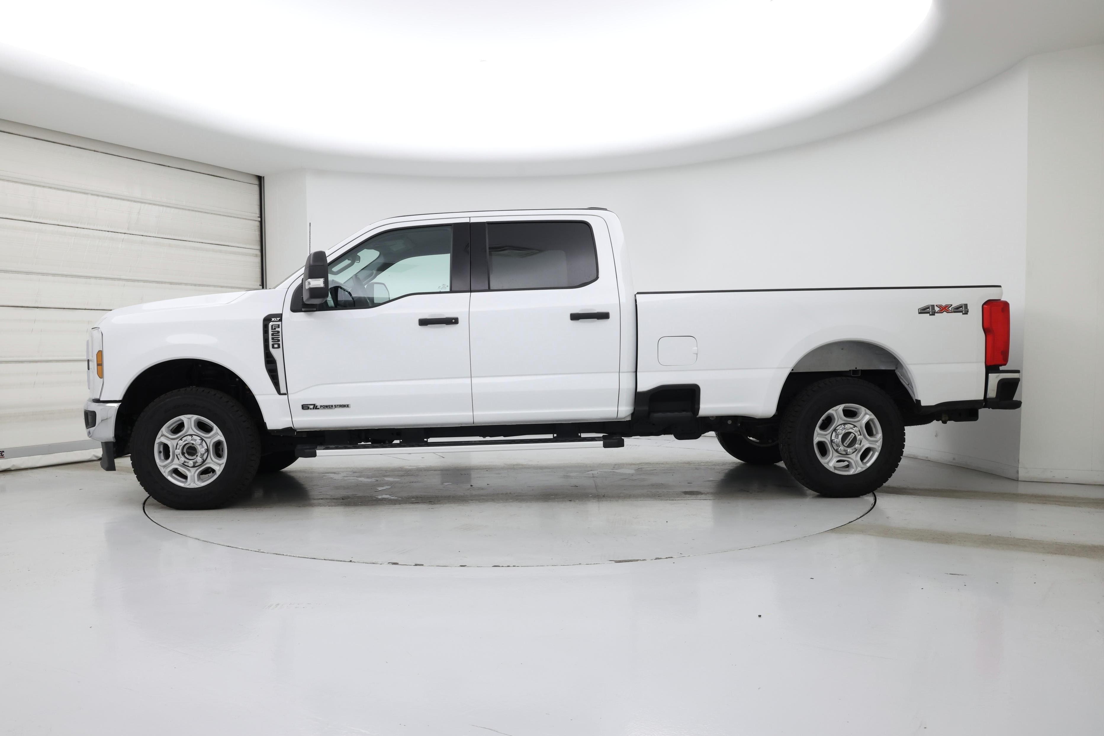 Thumbnail: 2025 Ford F-250 - 3