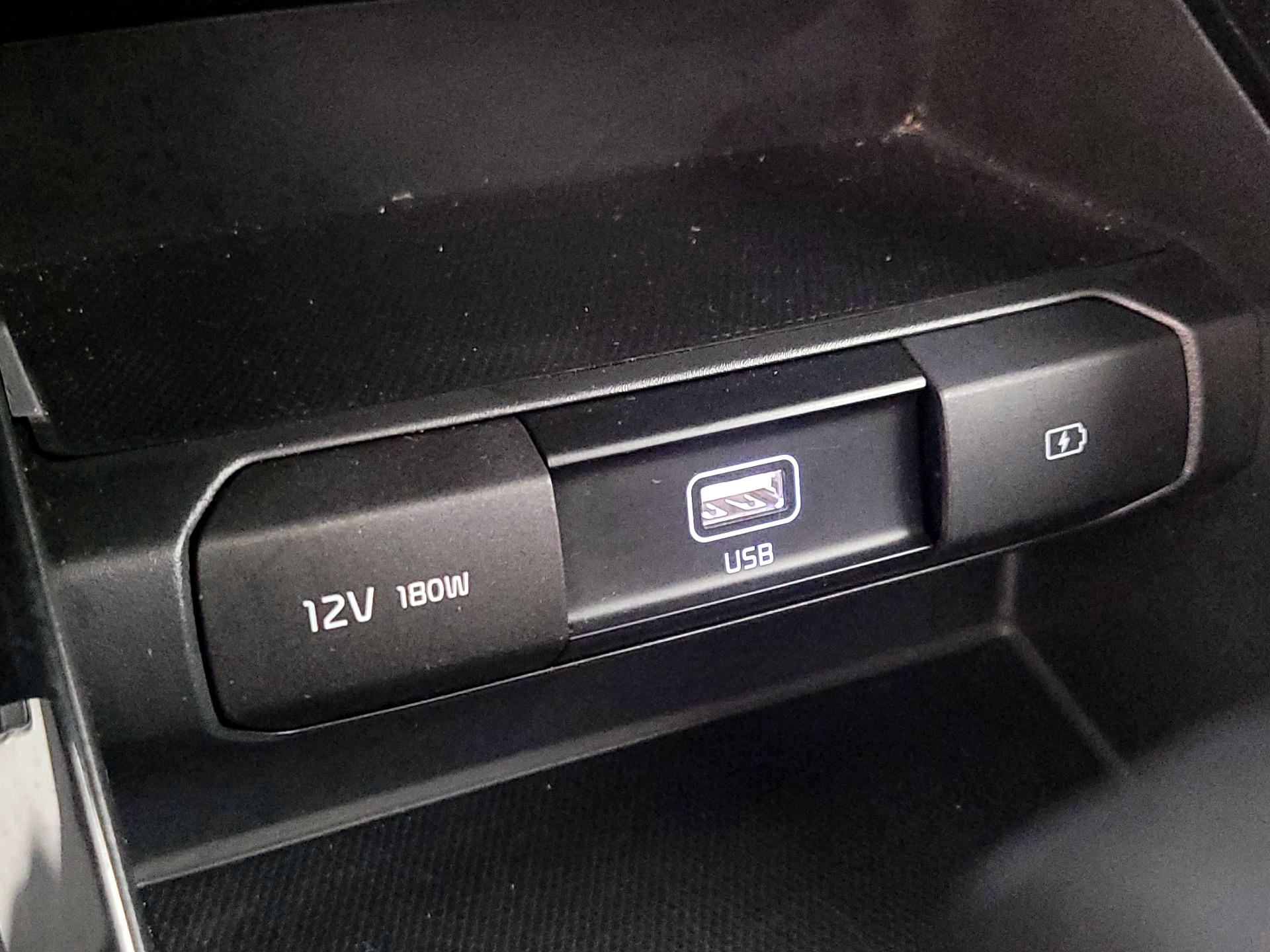 Thumbnail: 2021 Kia Telluride - 19