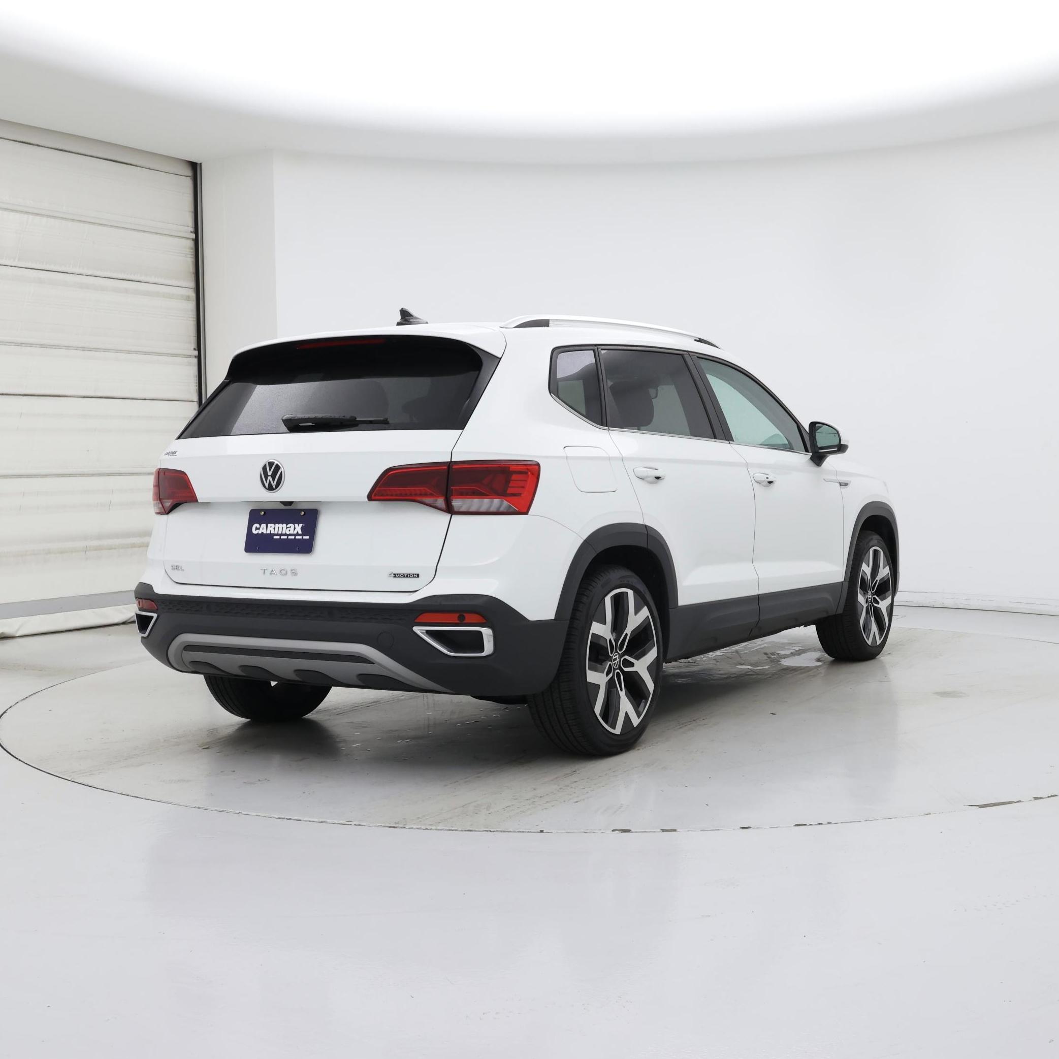 Thumbnail: 2022 Volkswagen Taos - 8