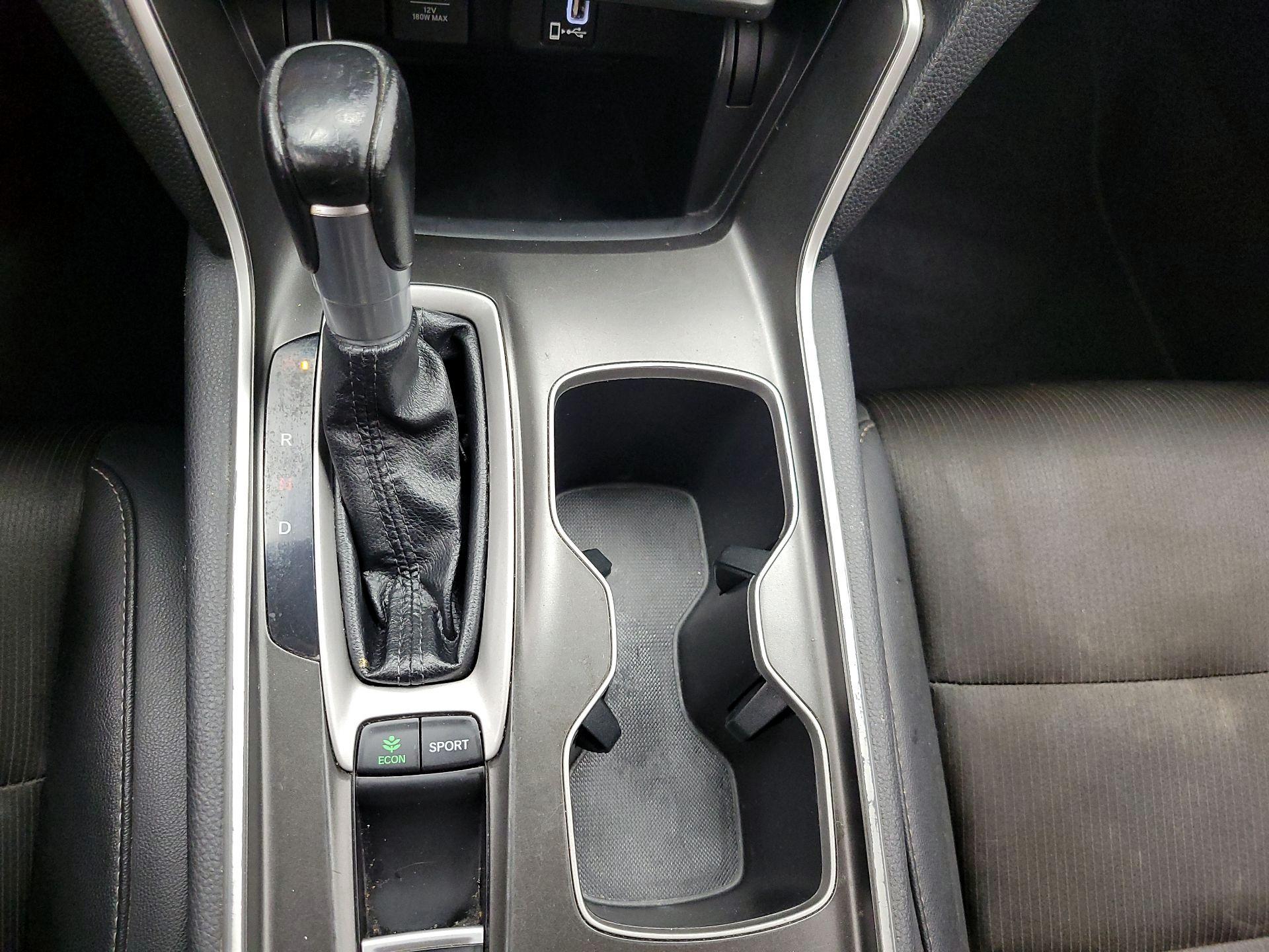 Thumbnail: 2020 Honda Accord - 17