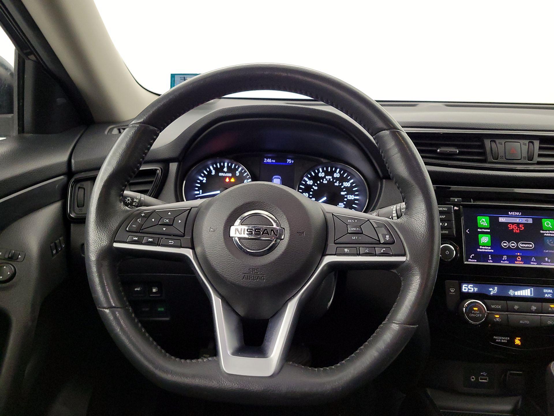 Thumbnail: 2018 Nissan Rogue - 10