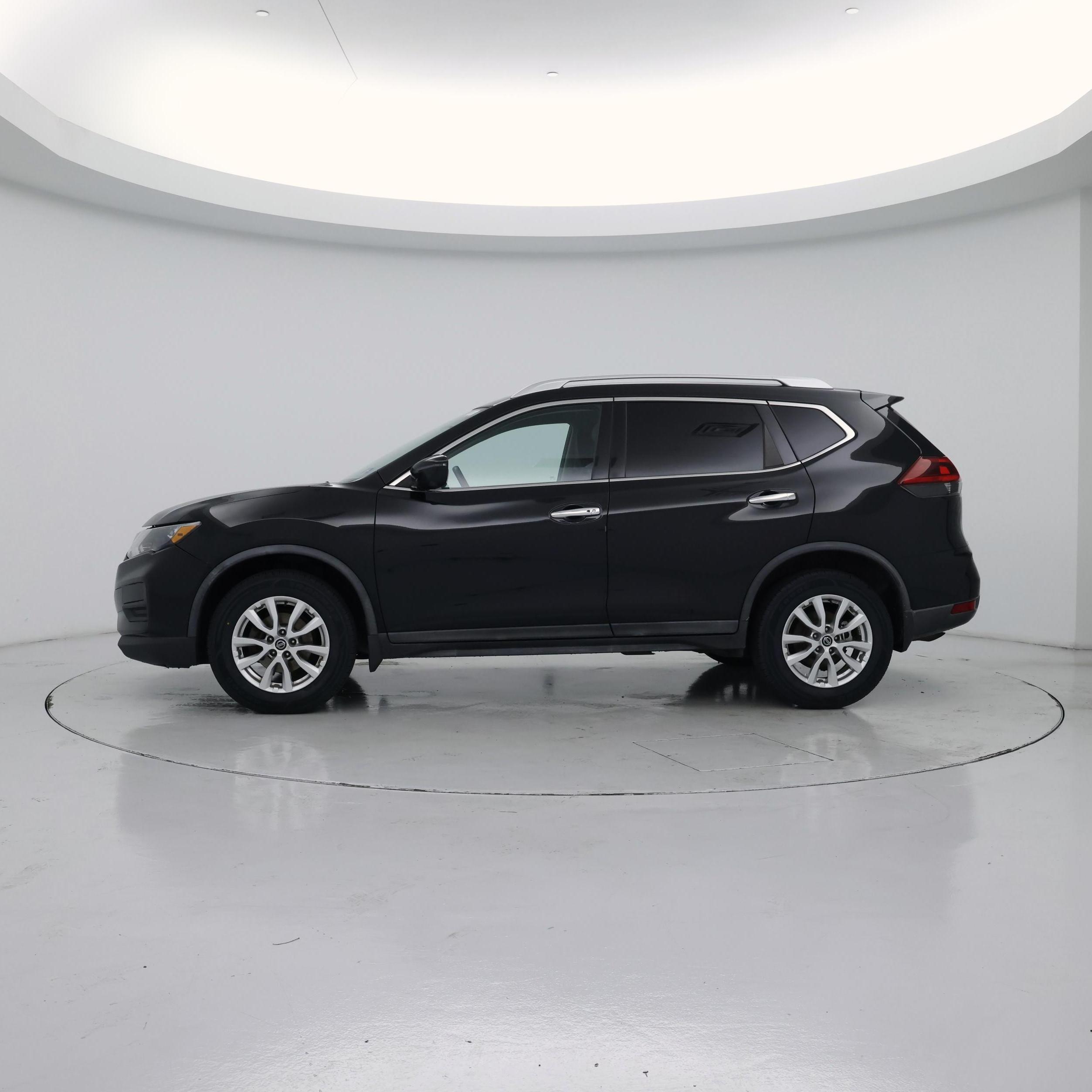 Thumbnail: 2018 Nissan Rogue - 3
