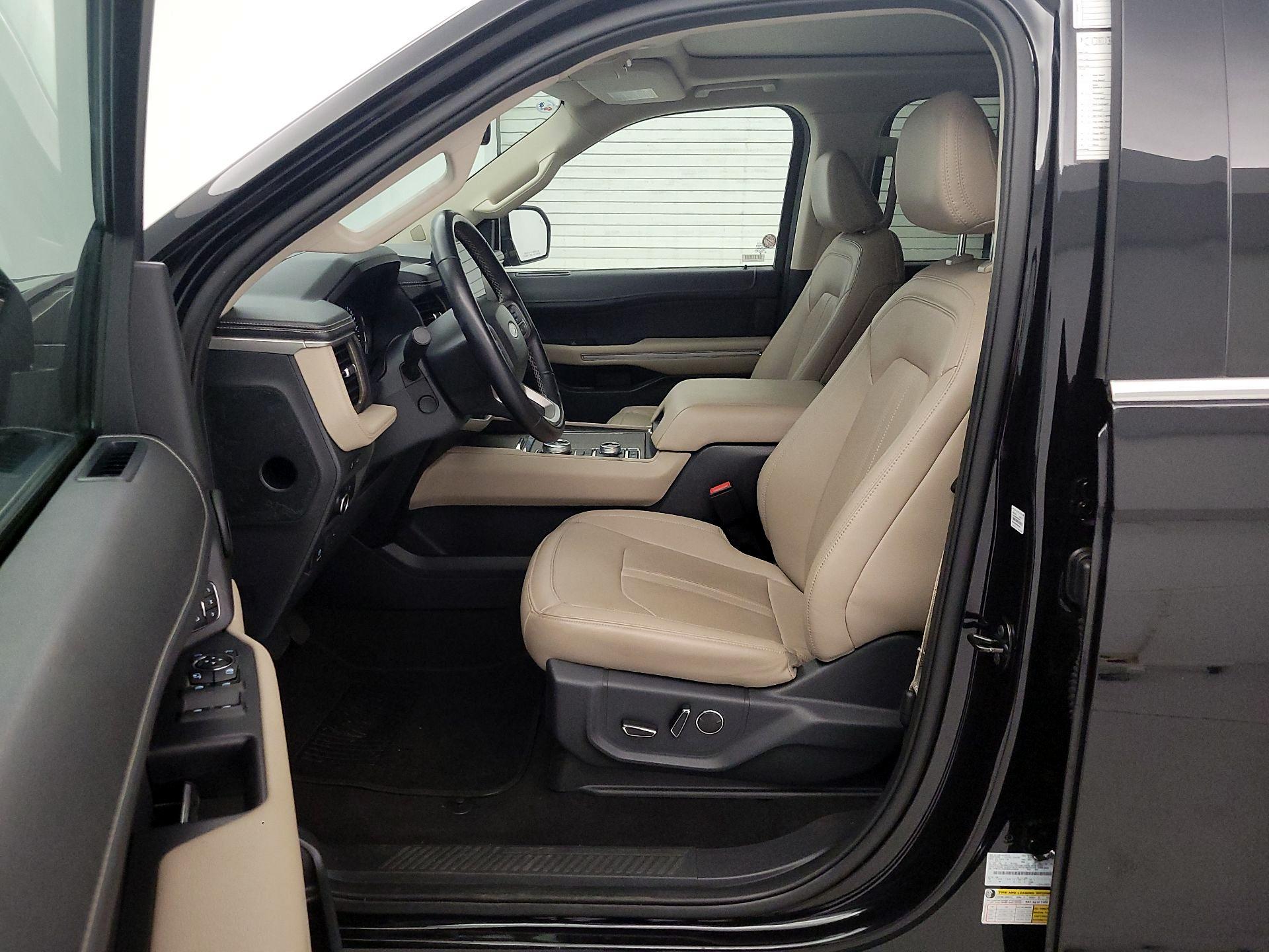 Thumbnail: 2024 Ford Expedition MAX - 11