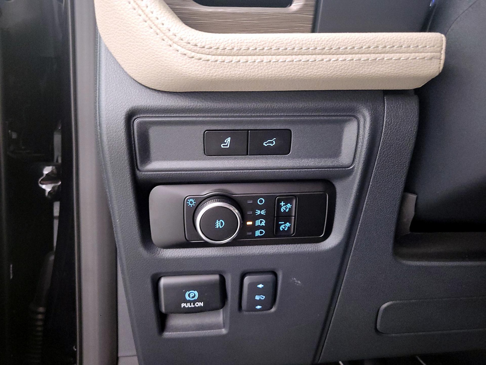 2024 Ford Expedition Limited - Photo 14