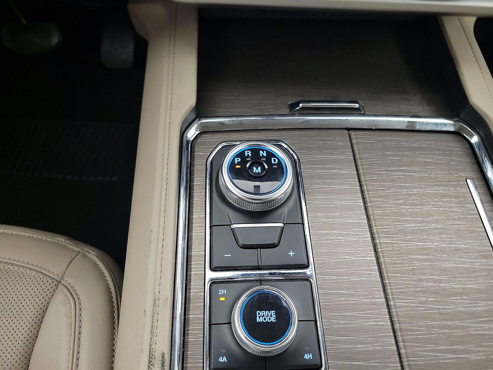 2024 Ford Expedition Limited - Photo 19