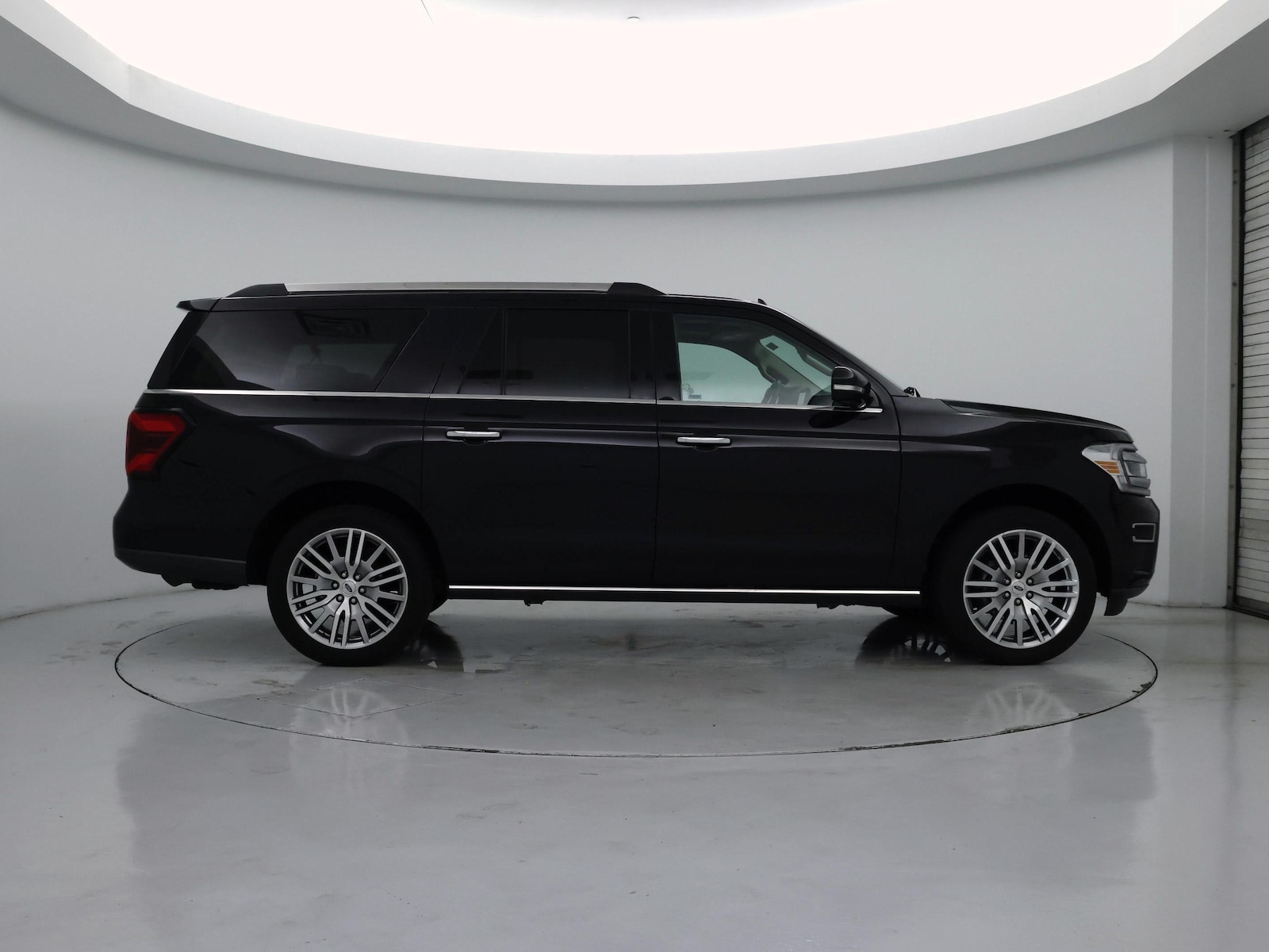 2024 Ford Expedition Limited - Photo 8