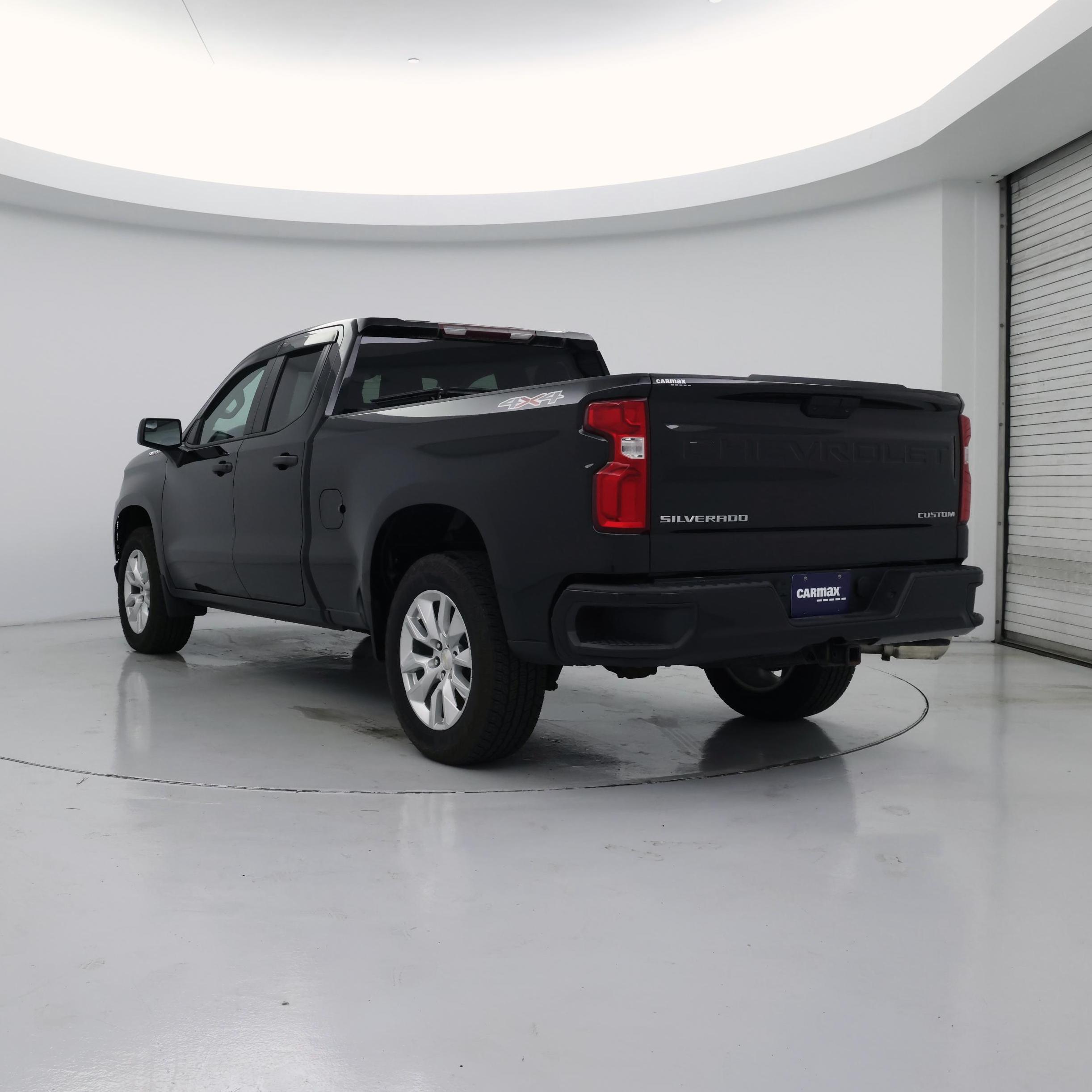 Thumbnail: 2020 Chevrolet Silverado 1500 - 2