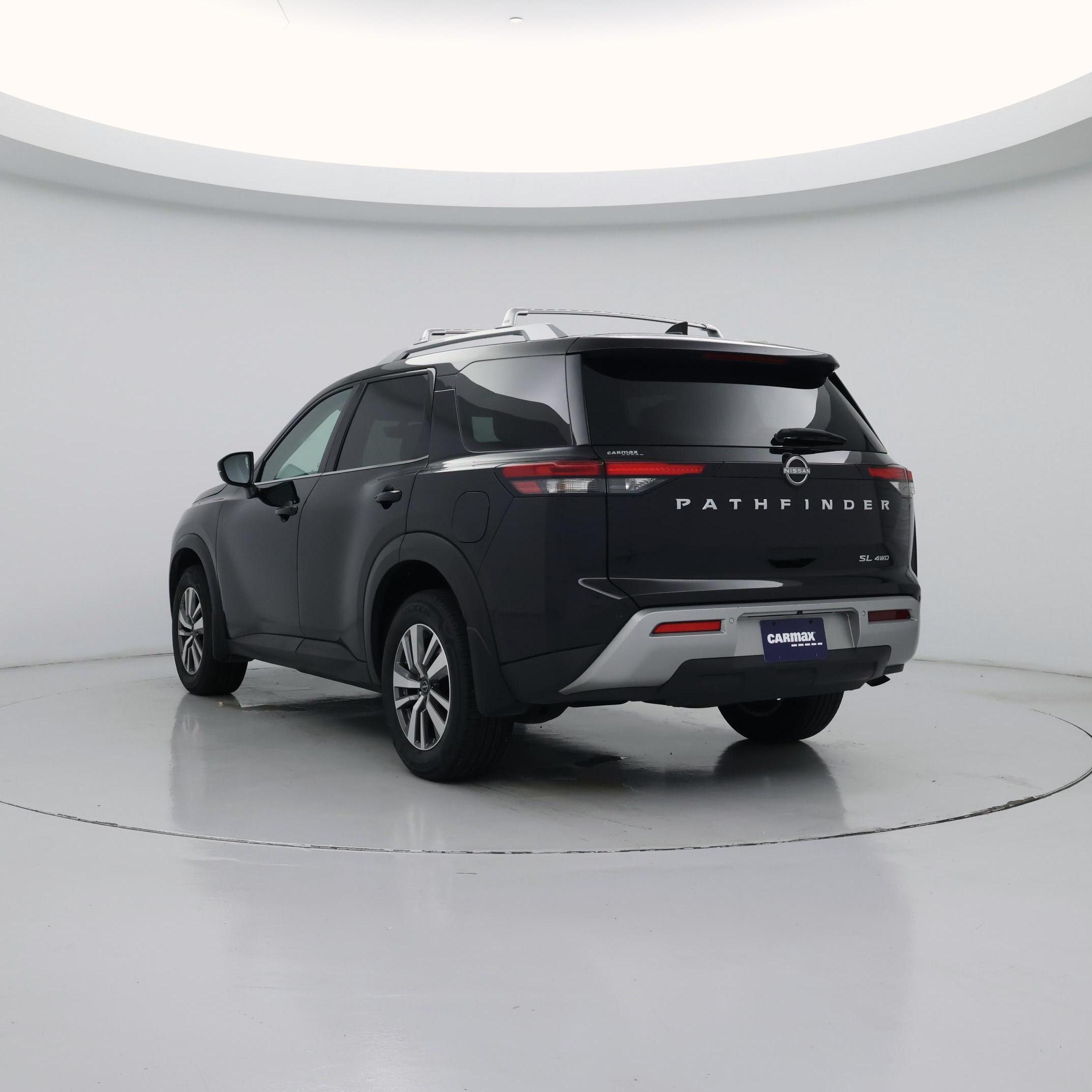 Thumbnail: 2023 Nissan Pathfinder - 2