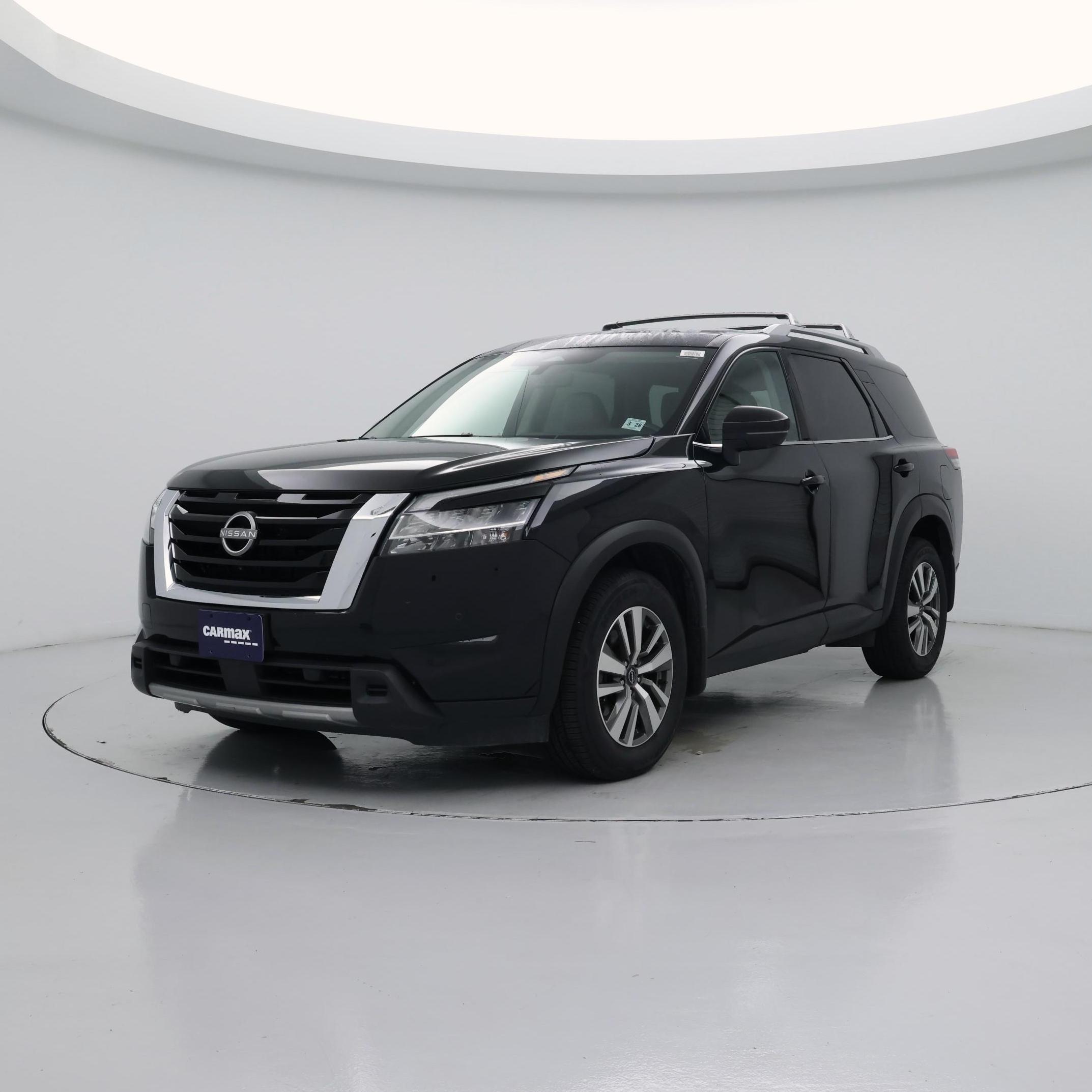Thumbnail: 2023 Nissan Pathfinder - 4