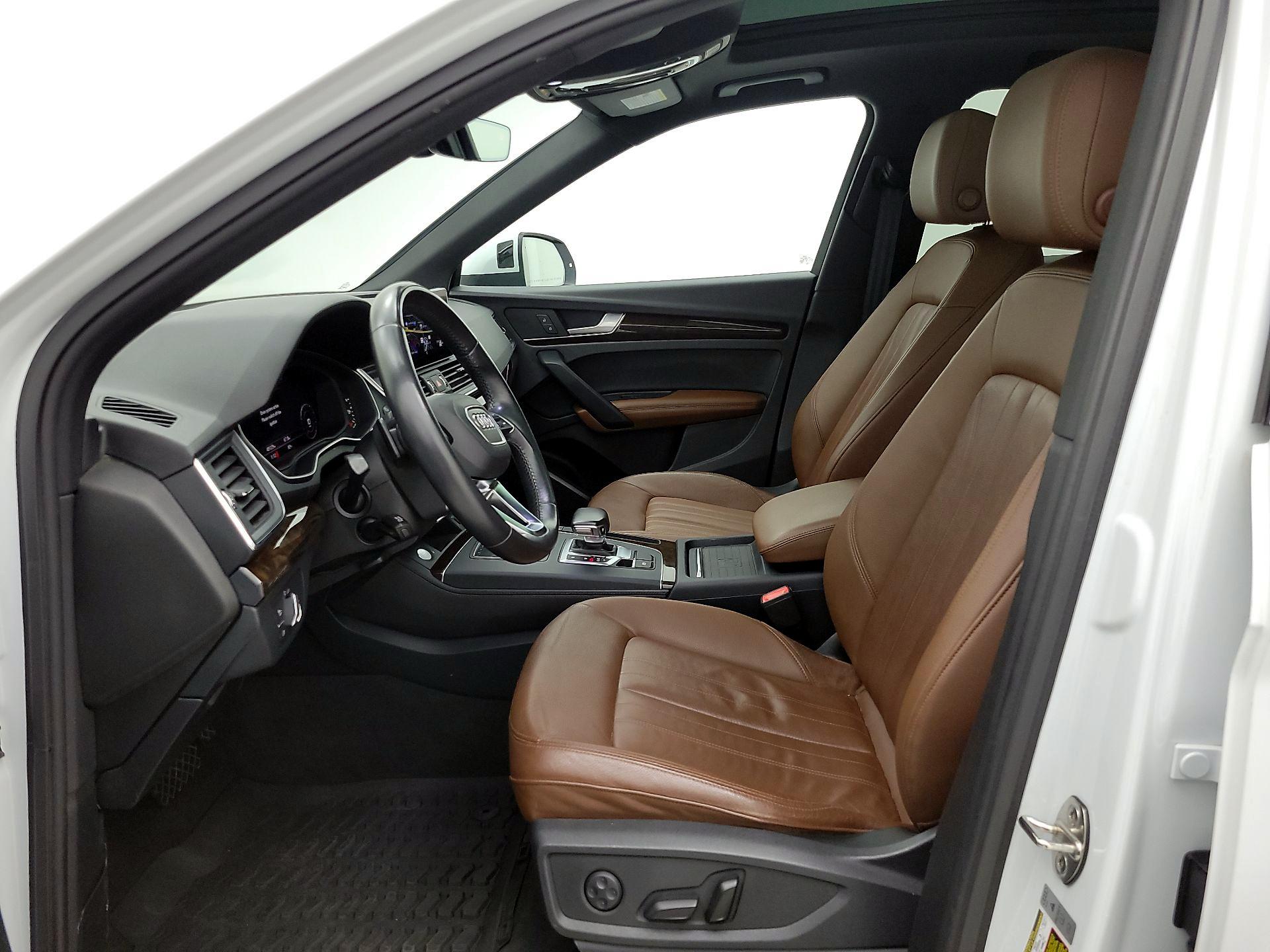 Thumbnail: 2019 Audi Q5 - 11