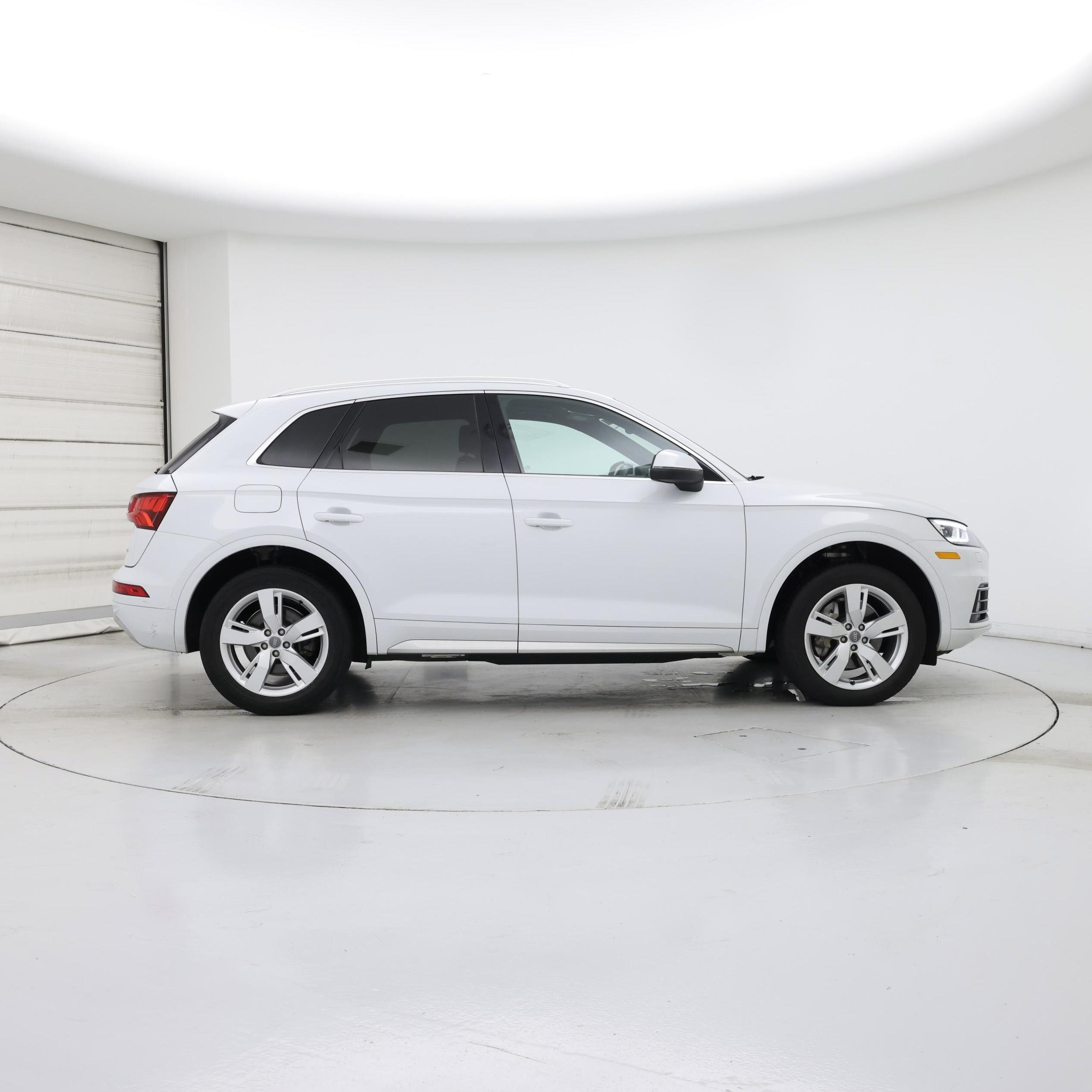 Thumbnail: 2019 Audi Q5 - 7