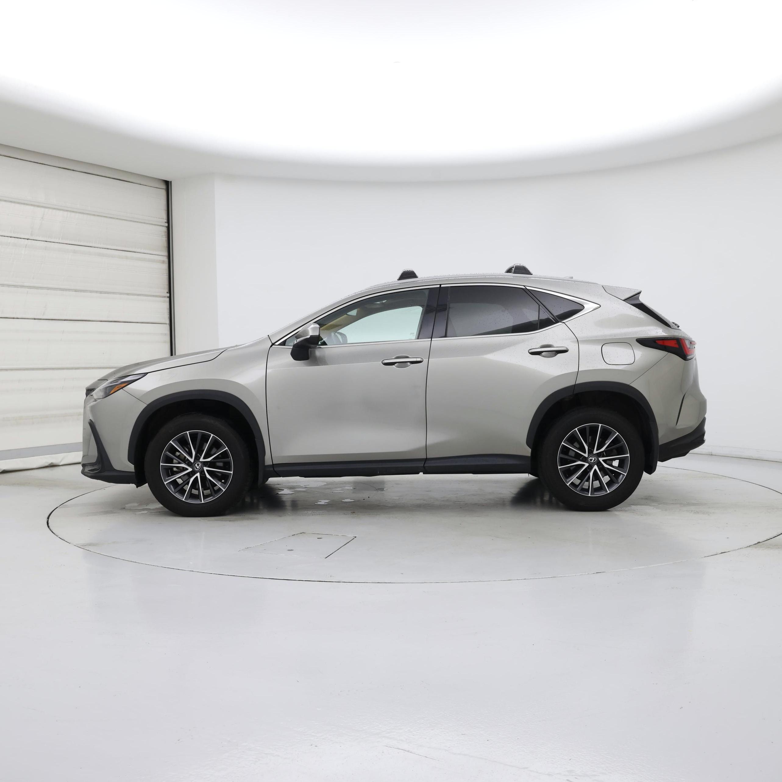 Thumbnail: 2024 Lexus NX - 3