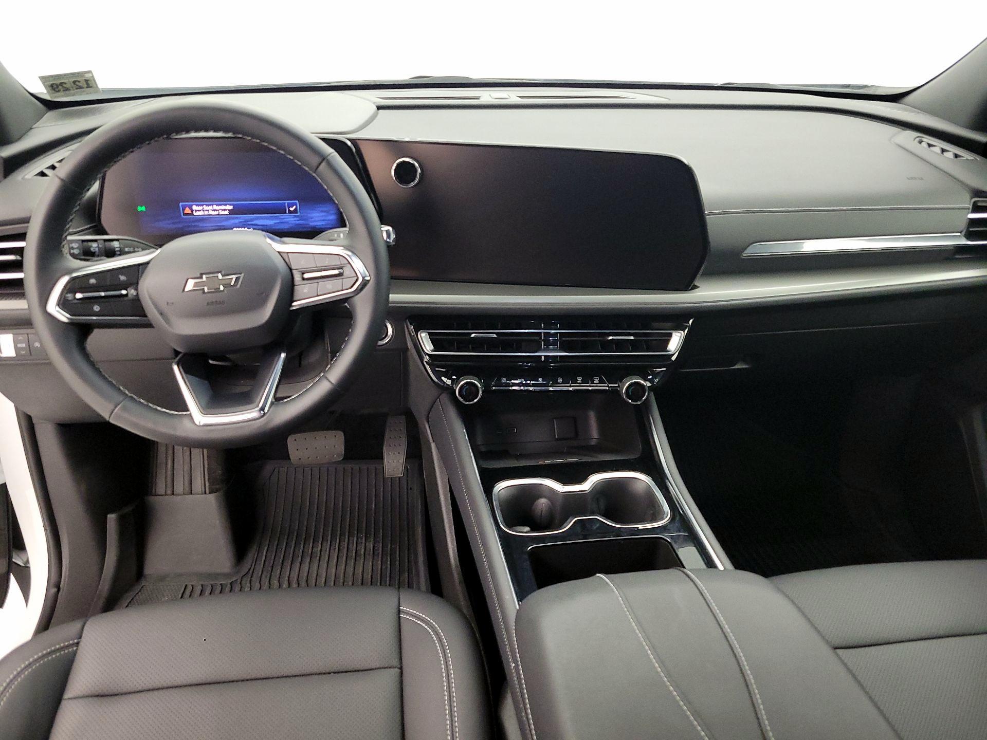 Thumbnail: 2025 Chevrolet Traverse - 9