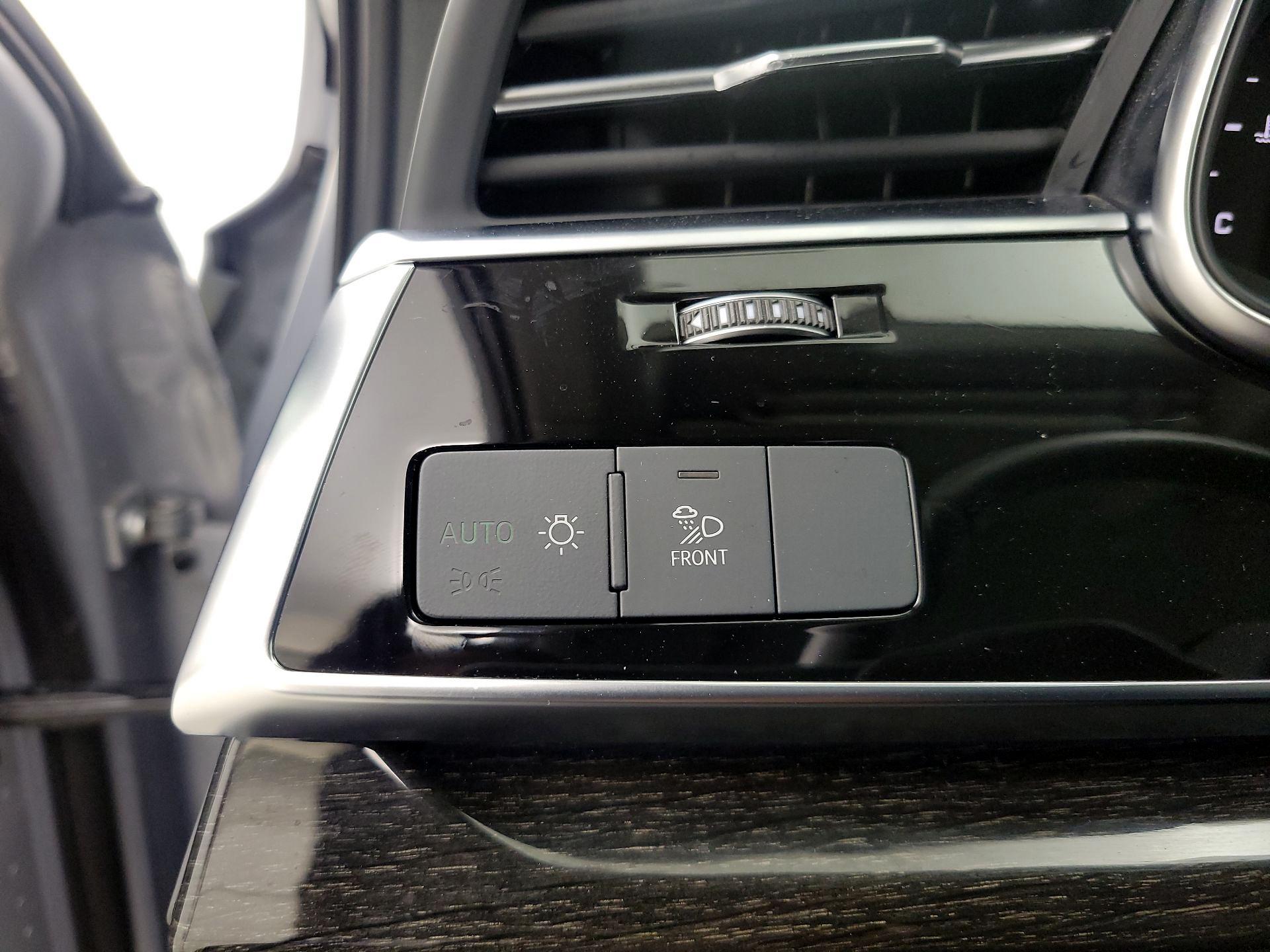 Thumbnail: 2022 Audi Q7 - 13