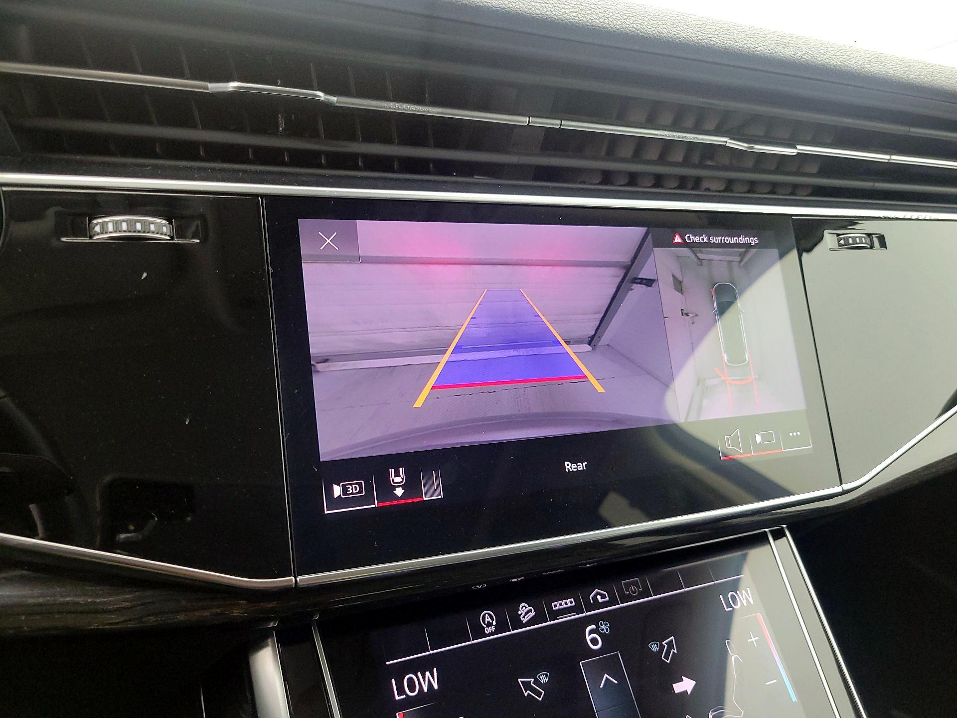 Thumbnail: 2022 Audi Q7 - 15