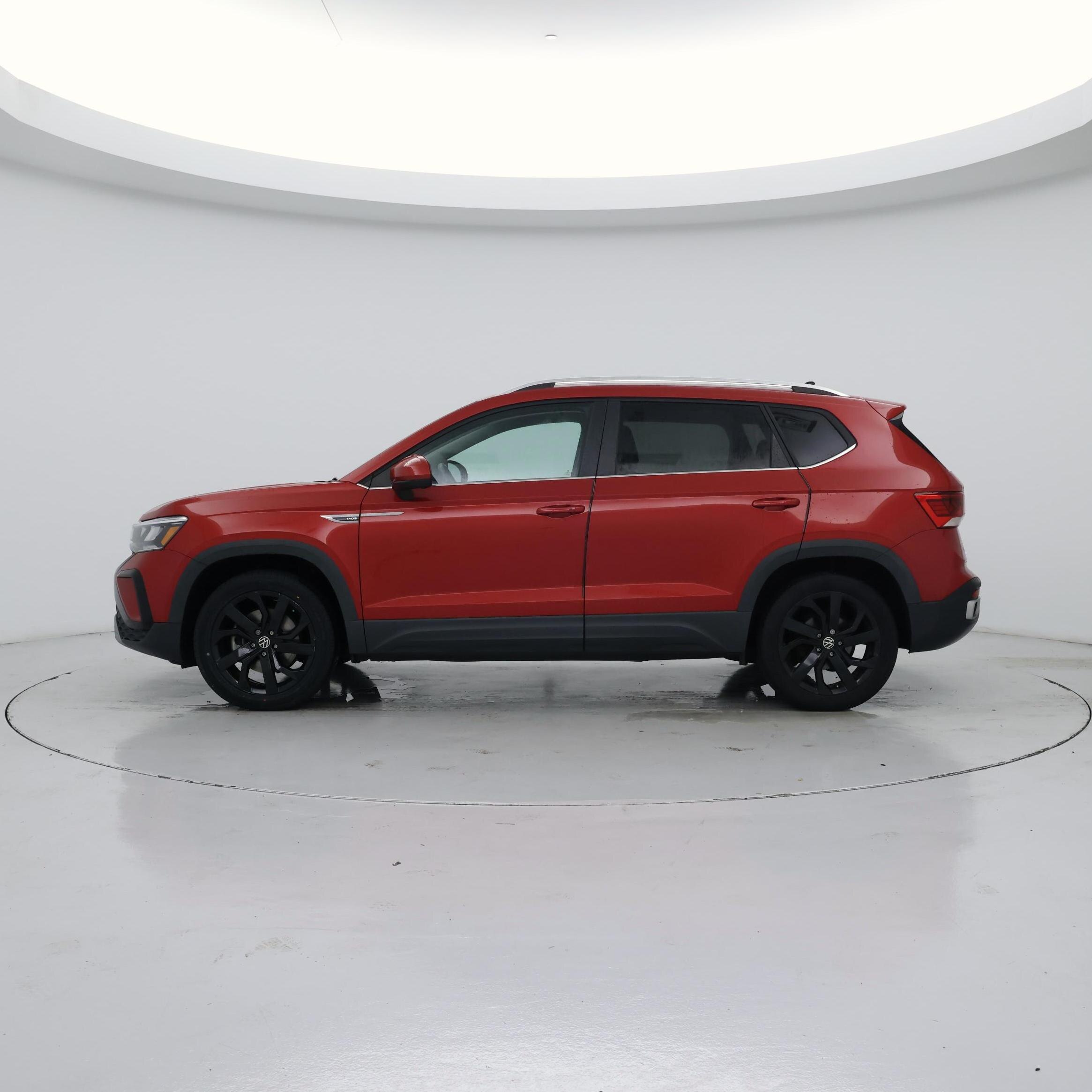 Thumbnail: 2022 Volkswagen Taos - 3