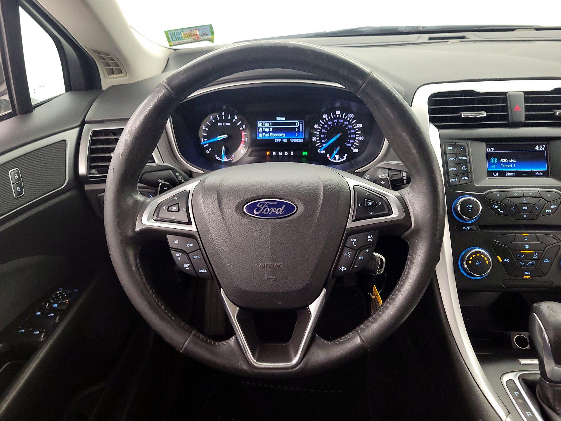 Thumbnail: 2016 Ford Fusion - 10