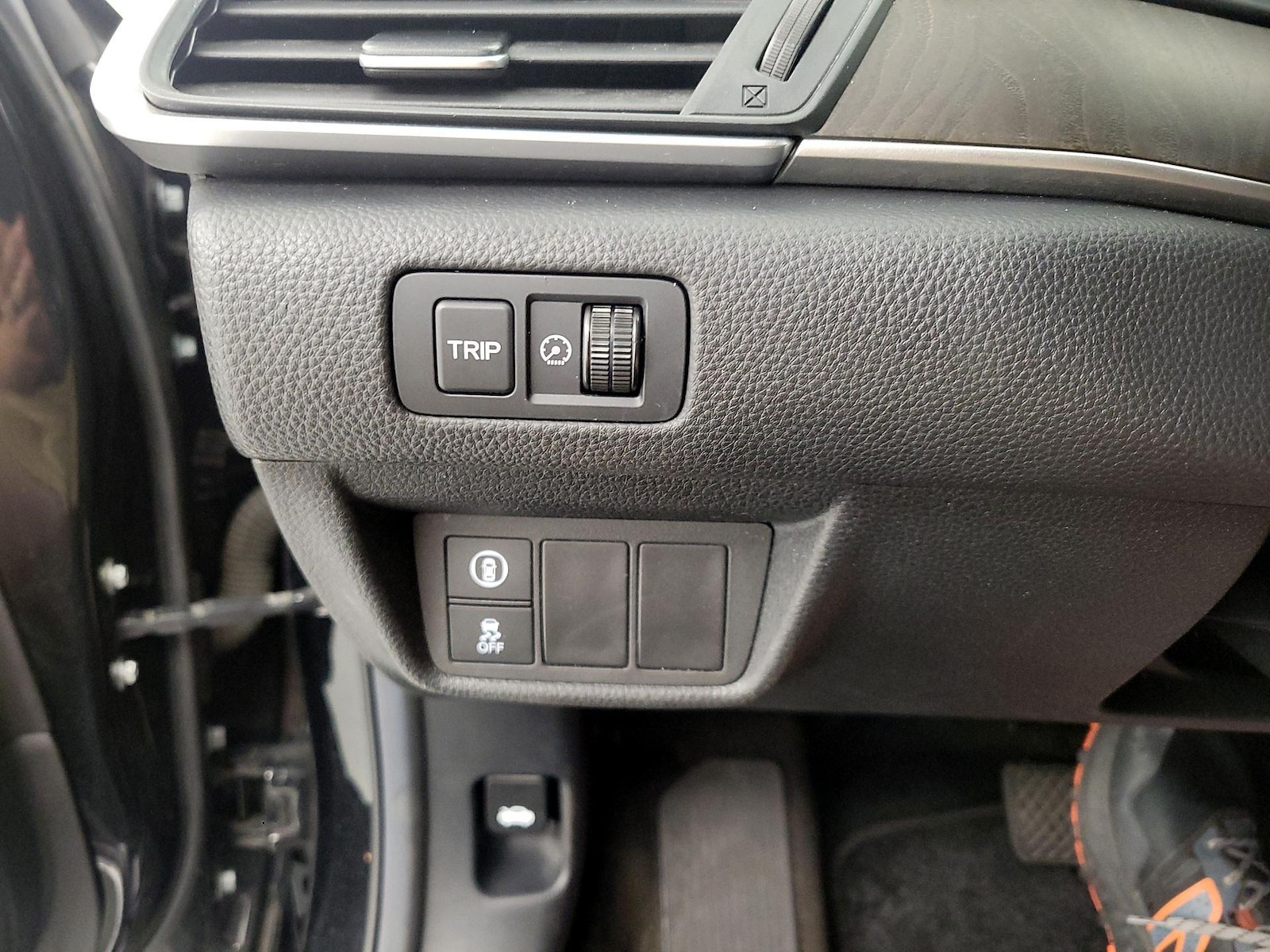 2018 Honda Accord EX - Photo 14