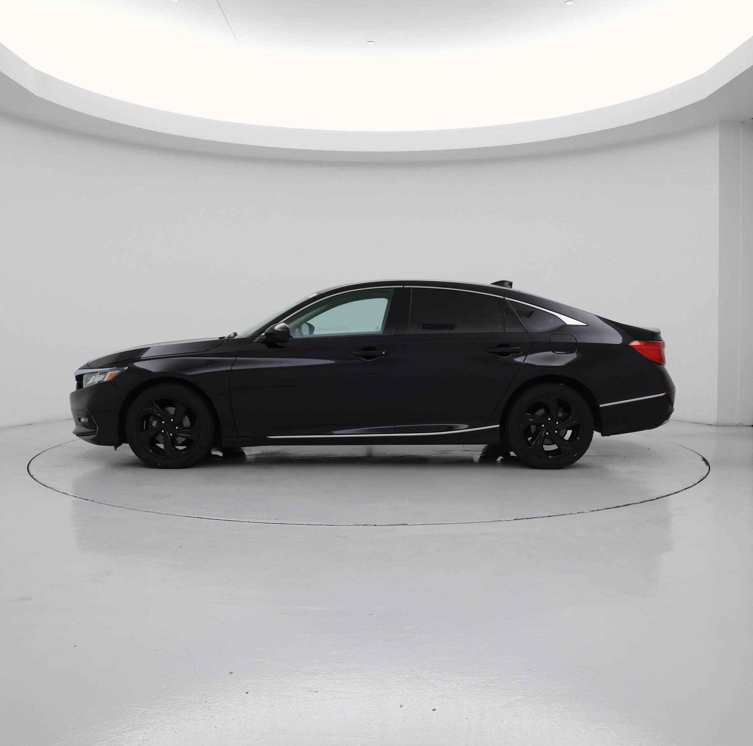 Thumbnail: 2018 Honda Accord - 3