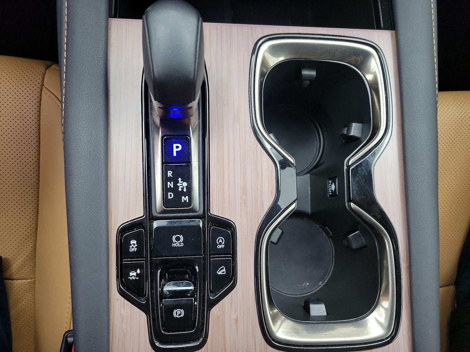 2025 Lexus RX 350 - Photo 18