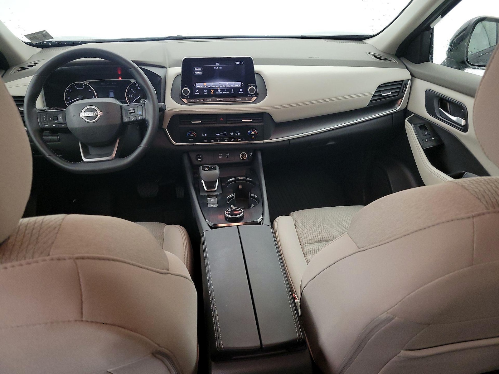 2025 Nissan Rogue SV - Photo 10